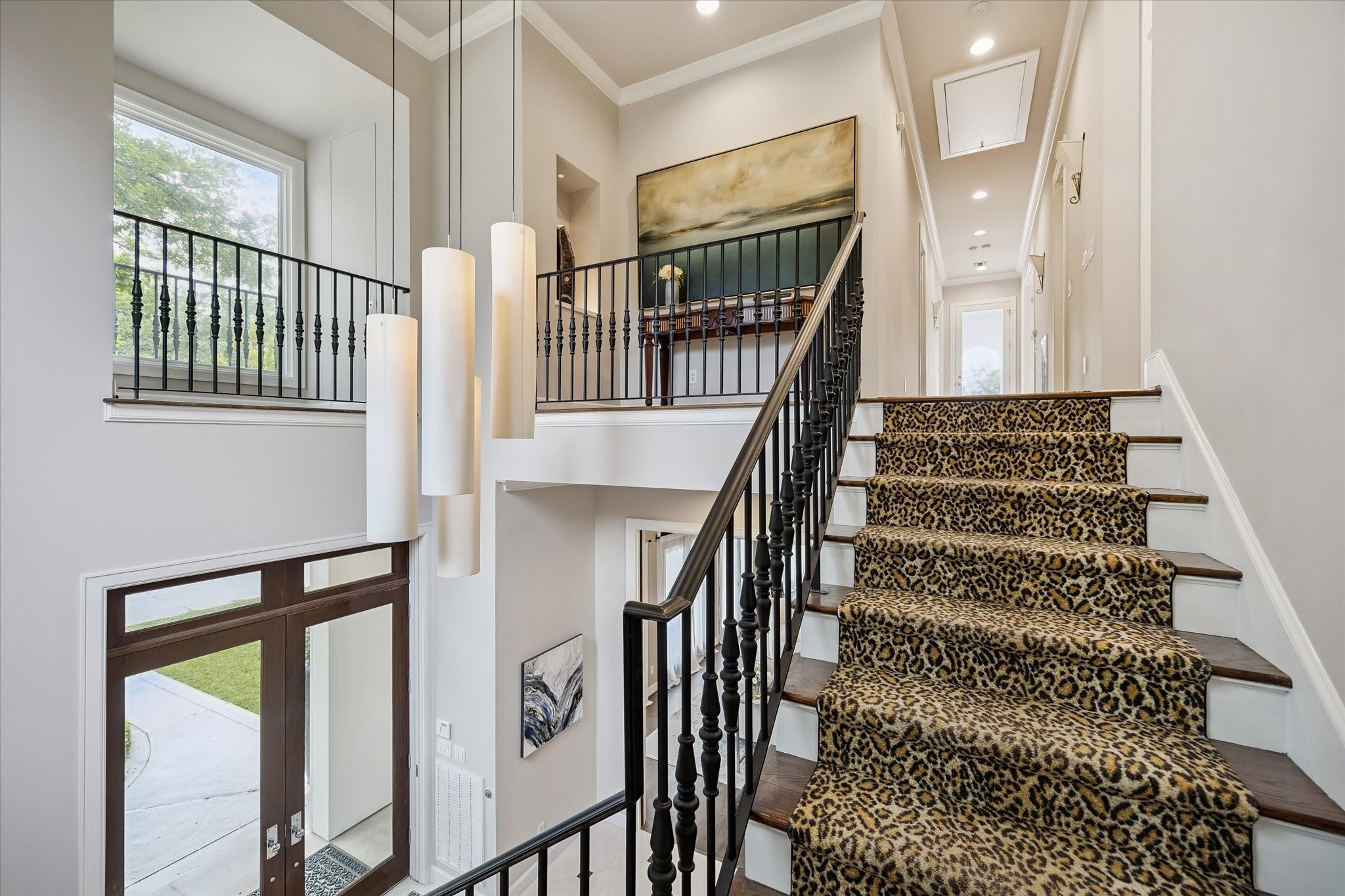  2102 Mcclendon Street - 物件實景