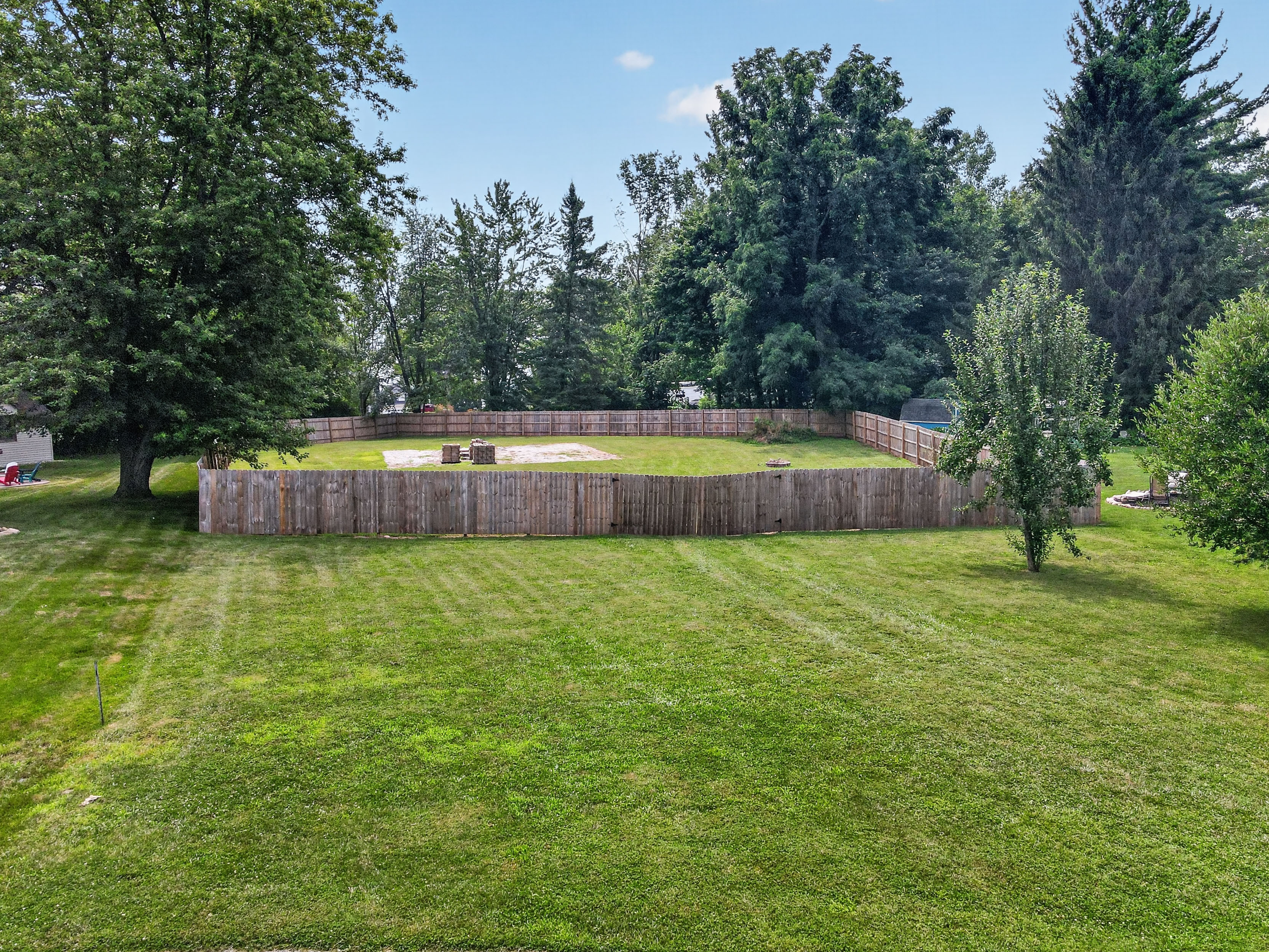  Build Your Dream Home on Quiet Cul-De-Sac Lot - 物件實景