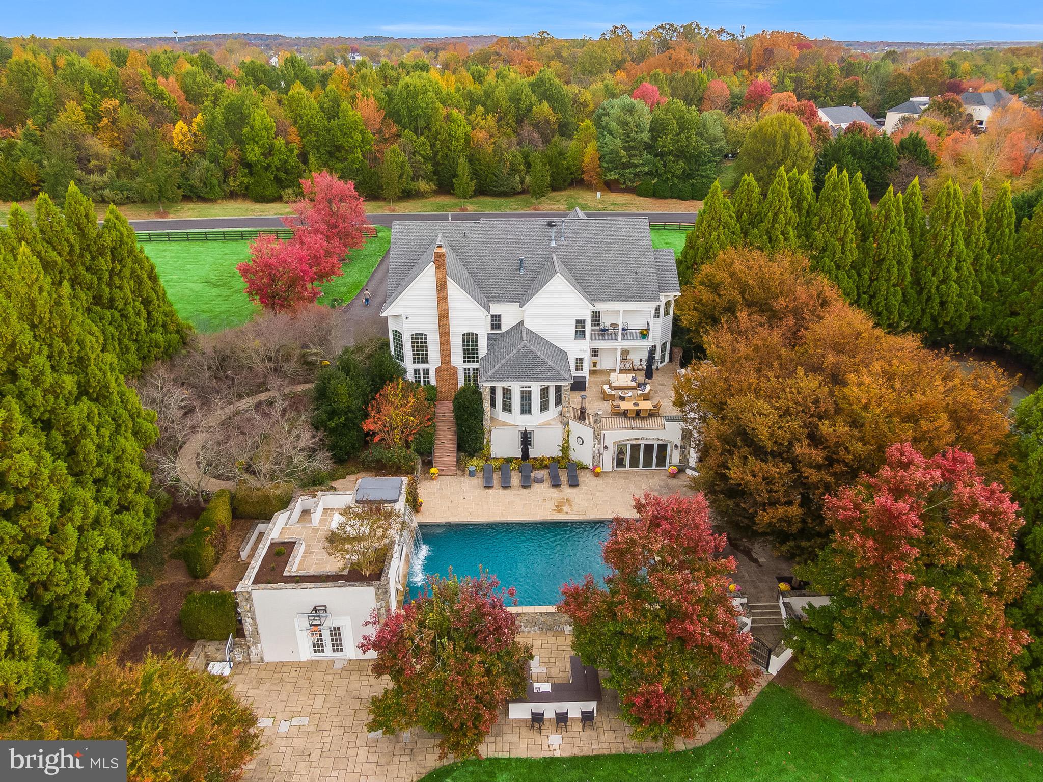 Aldie, Virginia, 20105, United States, 5 Bedrooms Bedrooms, ,7 BathroomsBathrooms,Residential,For Sale,1980828