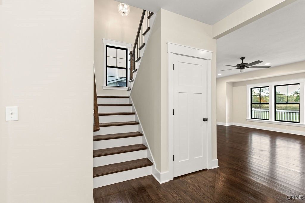 Baldwinsville, New York, 13027, United States, 4 Bedrooms Bedrooms, ,3 BathroomsBathrooms,Residential,For Sale,1991108