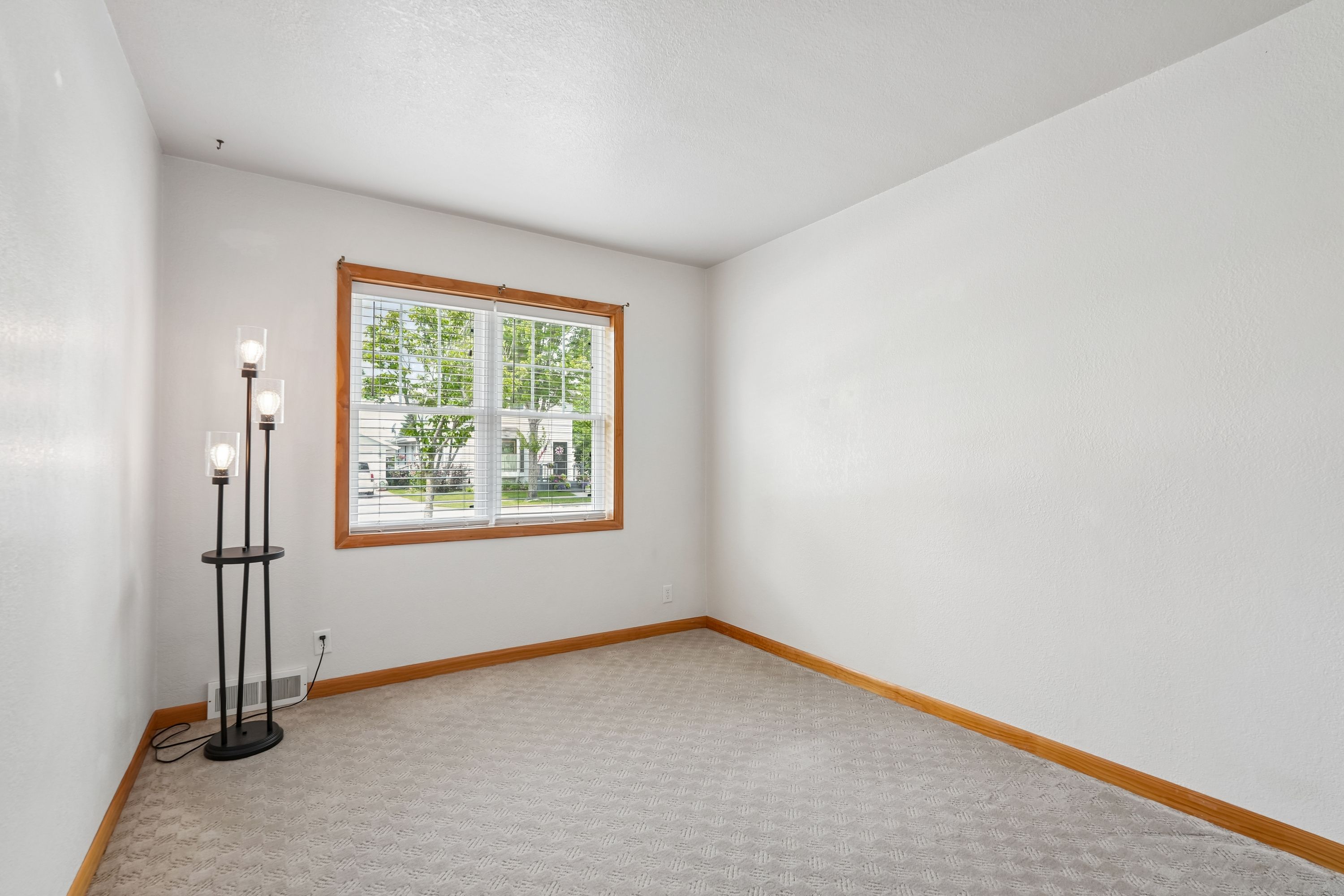  Exceptional Opportunity in Algoma Near Lake Michigan - 物件實景