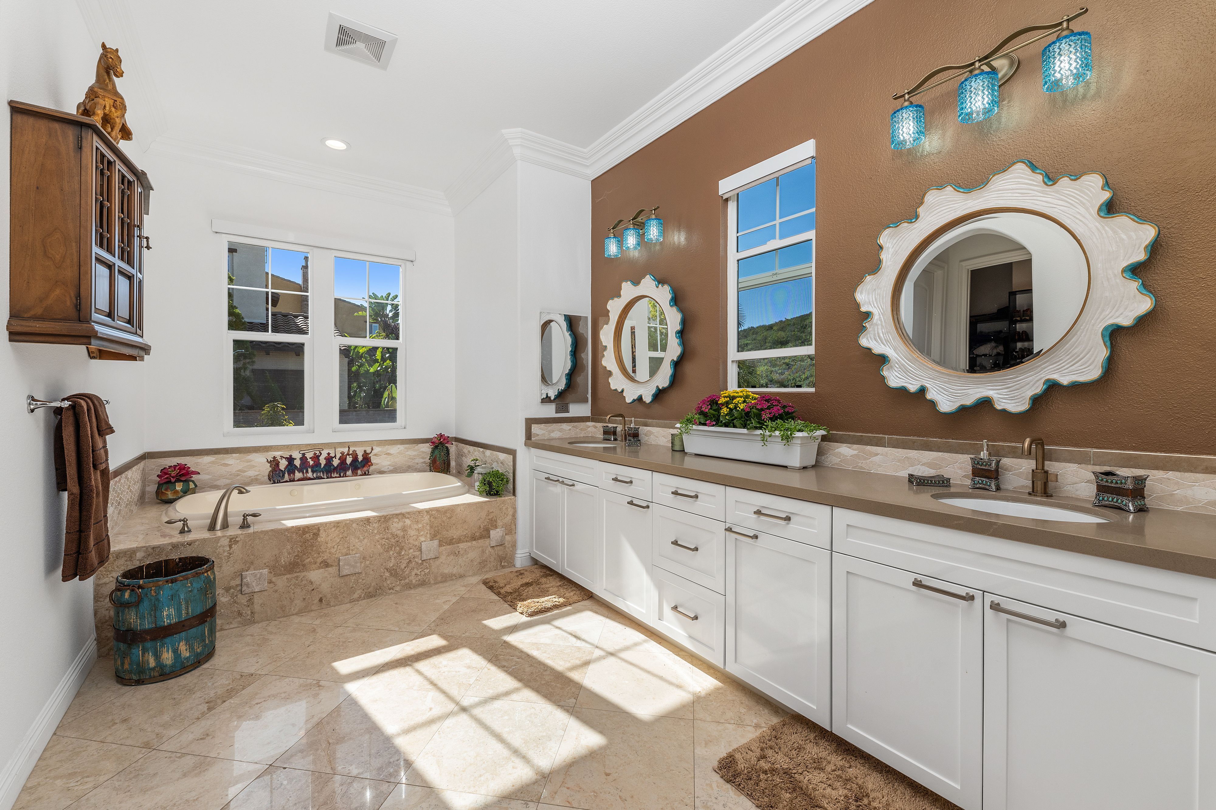  3246 Sitio Avellana, Carlsbad, CA 92009 - 物件實景