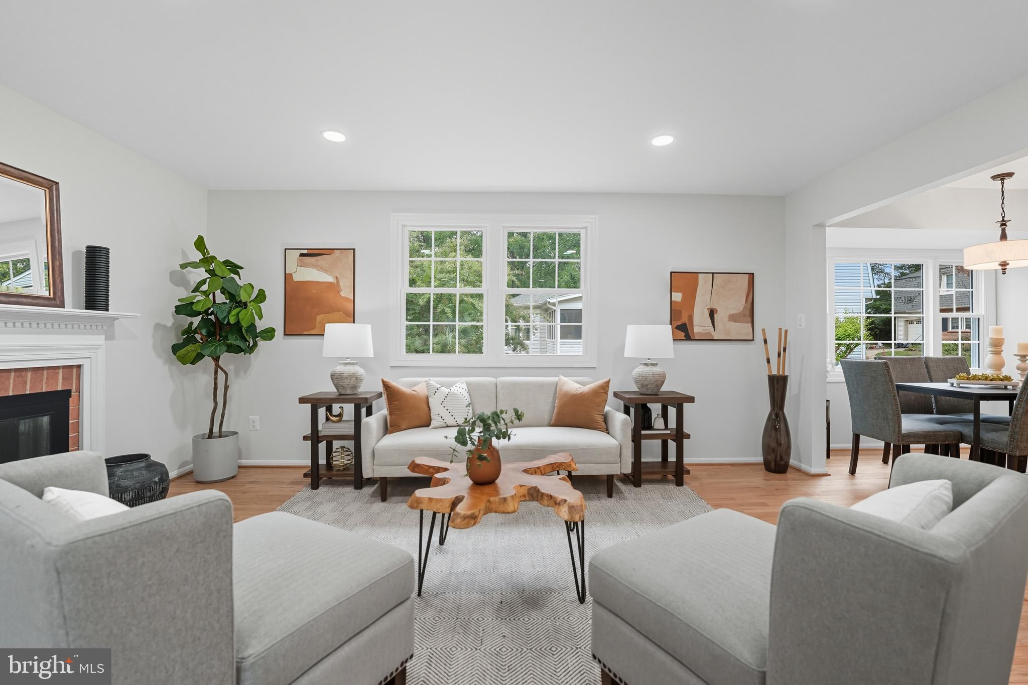 Fairfax, Virginia, 22032, United States, 4 Bedrooms Bedrooms, ,3 BathroomsBathrooms,Residential,For Sale,1984417