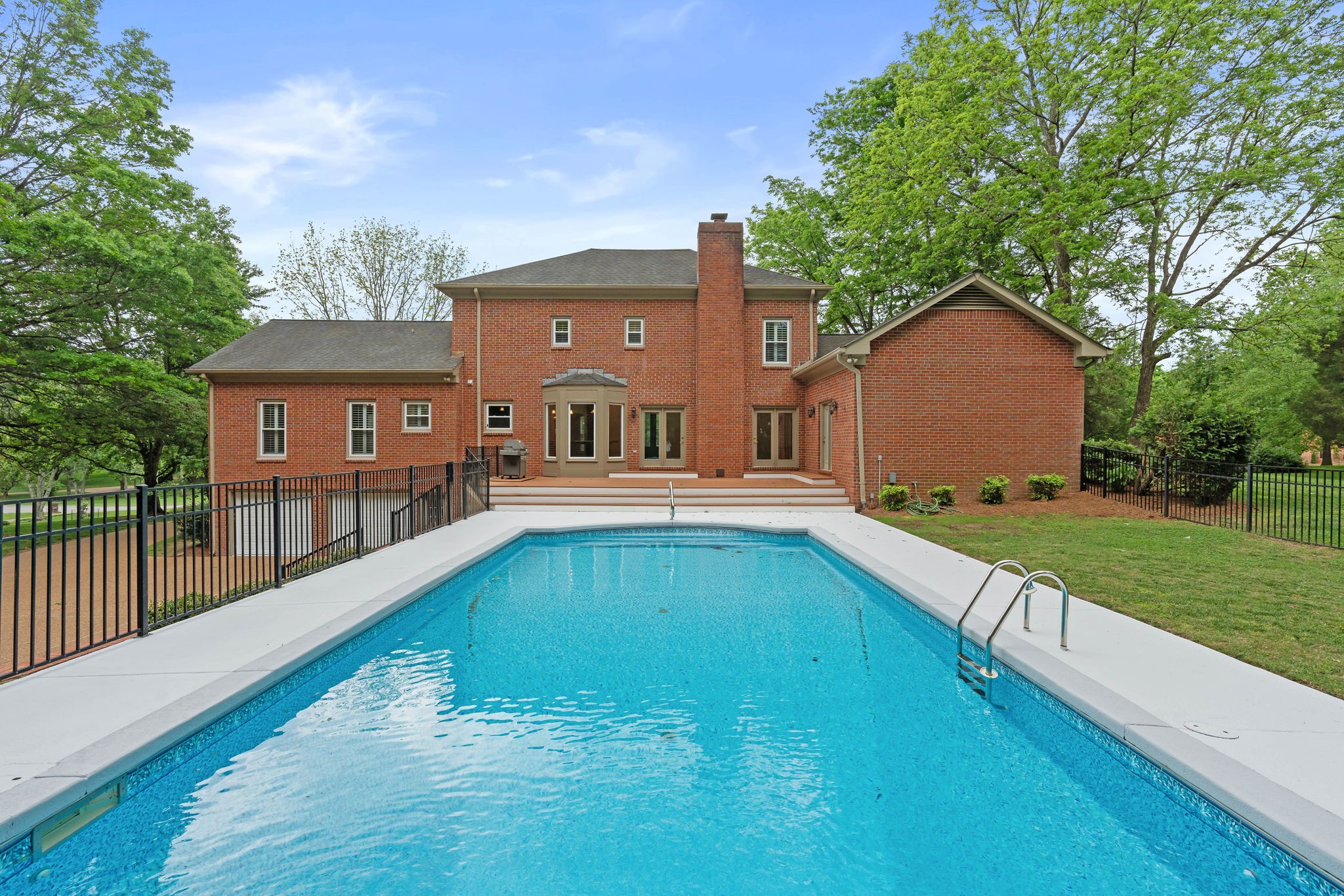 Brentwood, Tennessee, 37027, United States, 4 Bedrooms Bedrooms, ,6 BathroomsBathrooms,Residential,For Sale,1794827