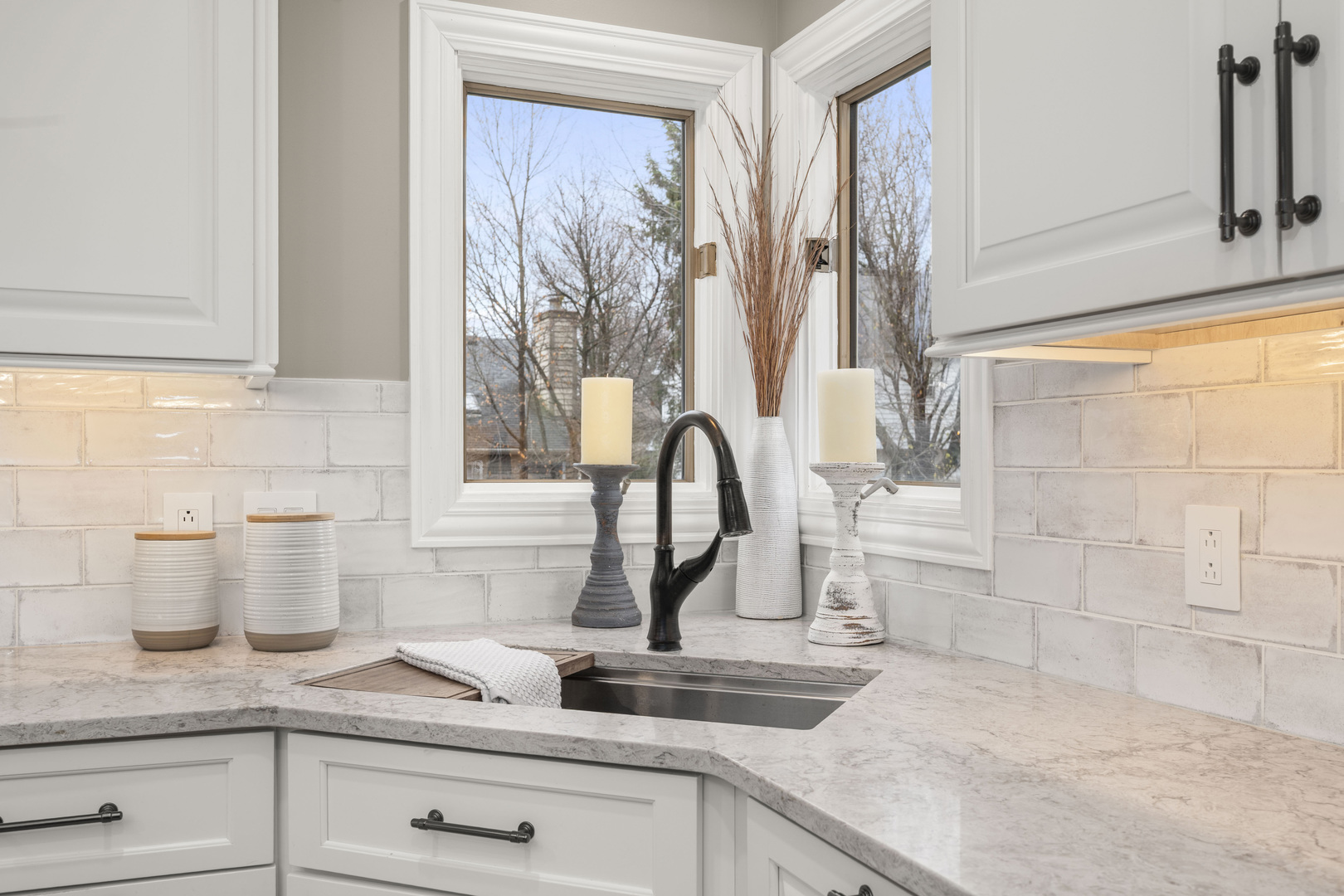 Sycamore, Illinois, 60178, United States, 4 Bedrooms Bedrooms, ,4 BathroomsBathrooms,Residential,For Sale,1999844