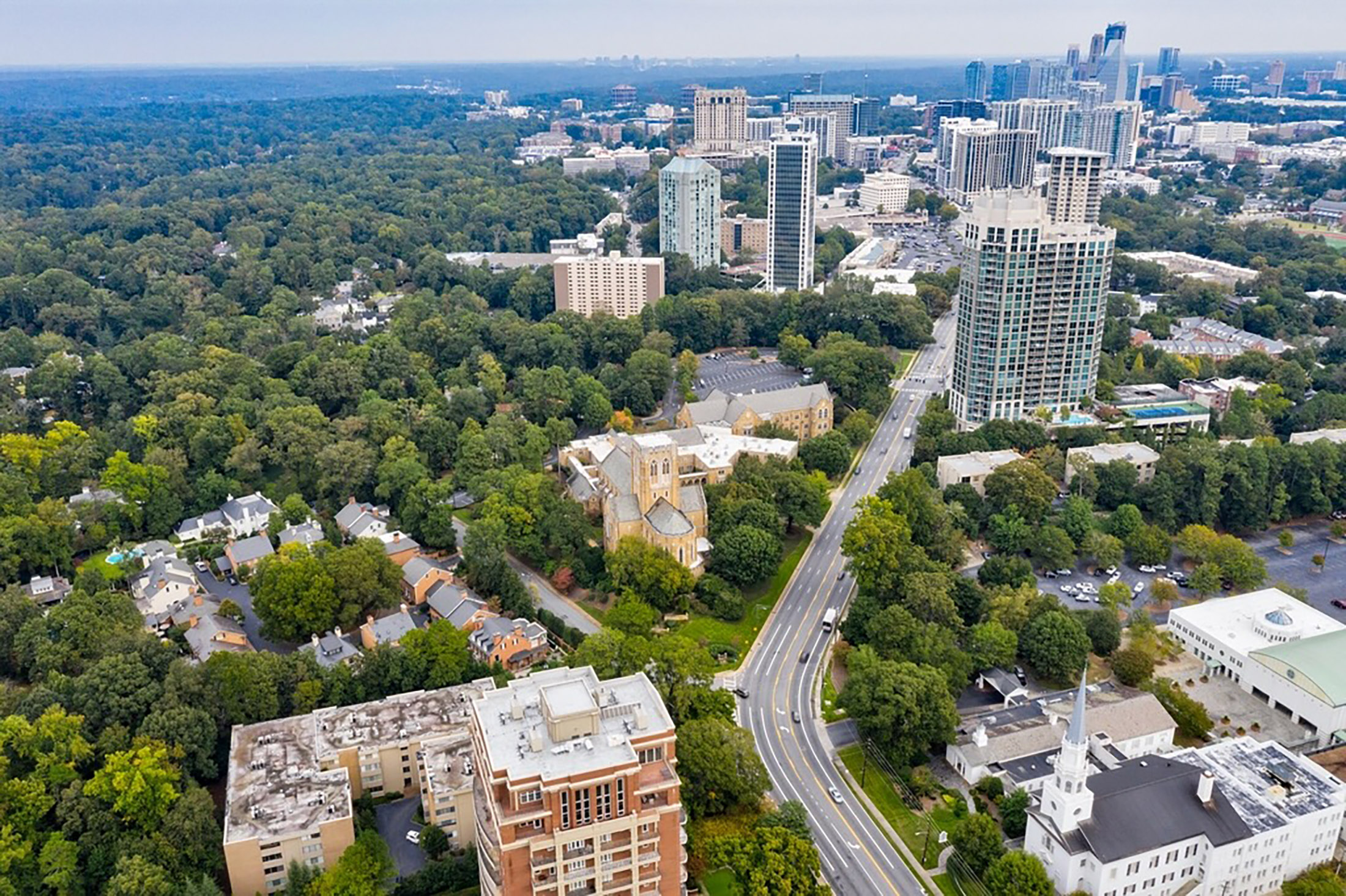  A True Buckhead Jewel - 物件實景