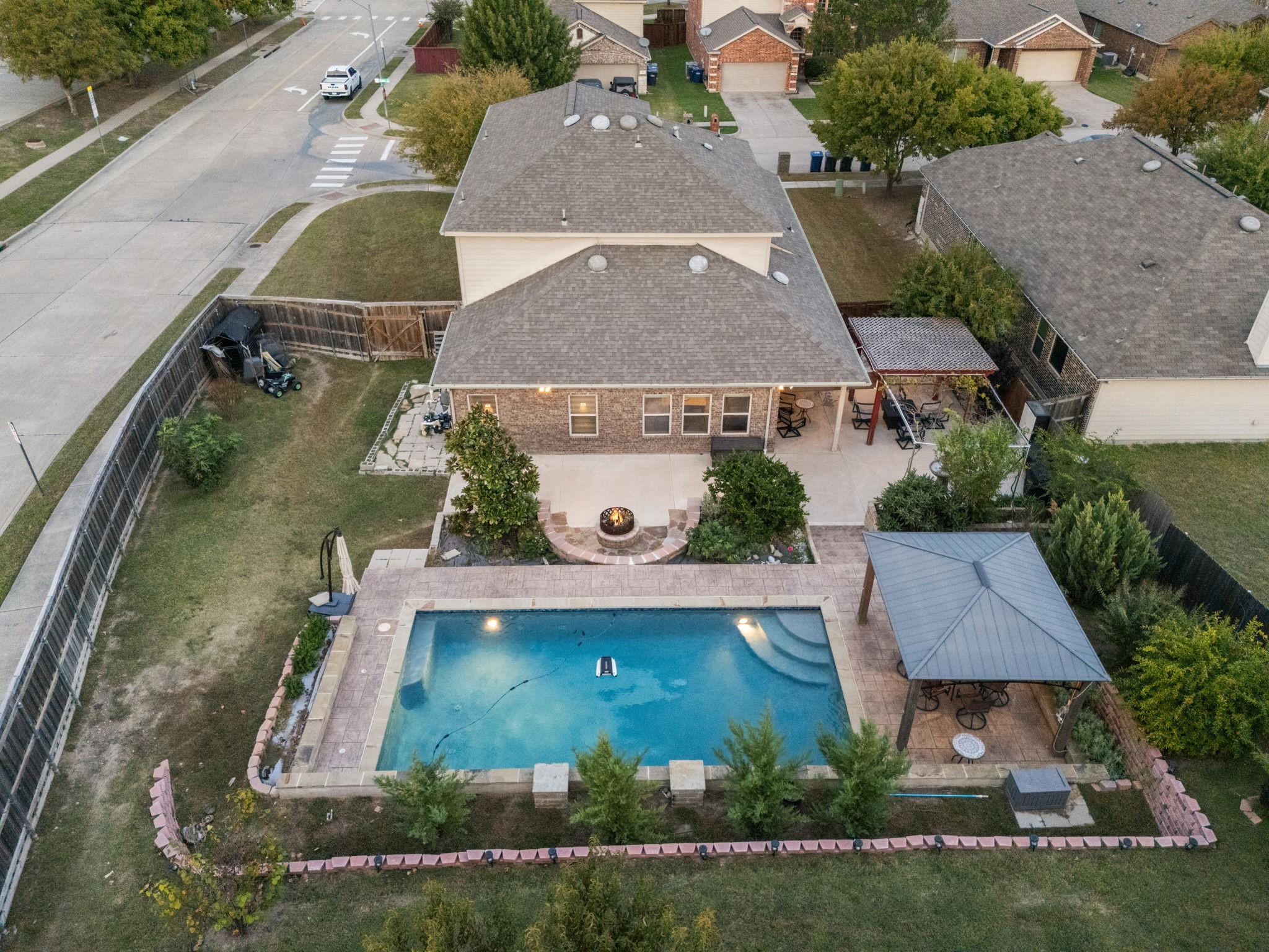 McKinney, Texas, 75071, United States, 5 Bedrooms Bedrooms, ,4 BathroomsBathrooms,Residential,For Sale,1970372