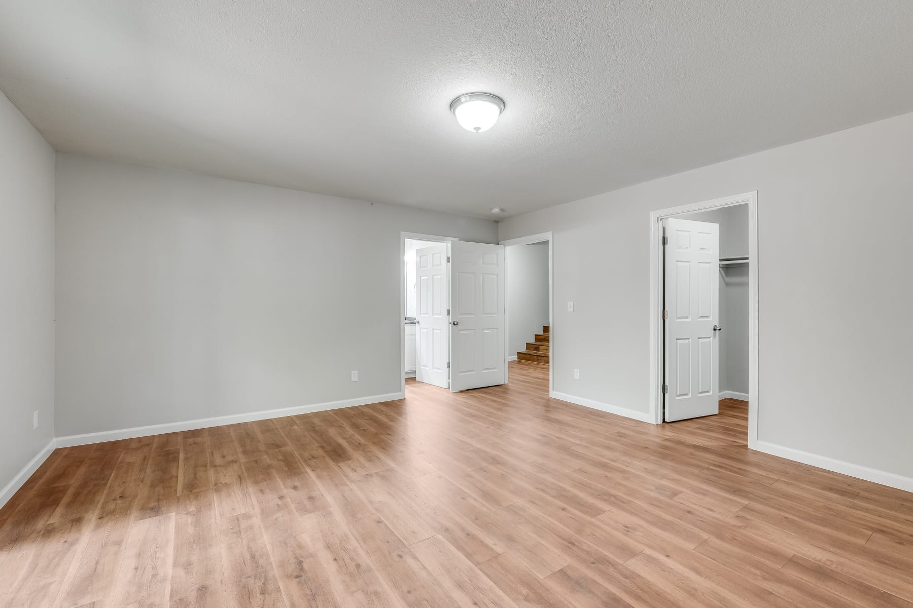  2106 CHARLIE CT Forest Grove, OR 97116 - 物件實景