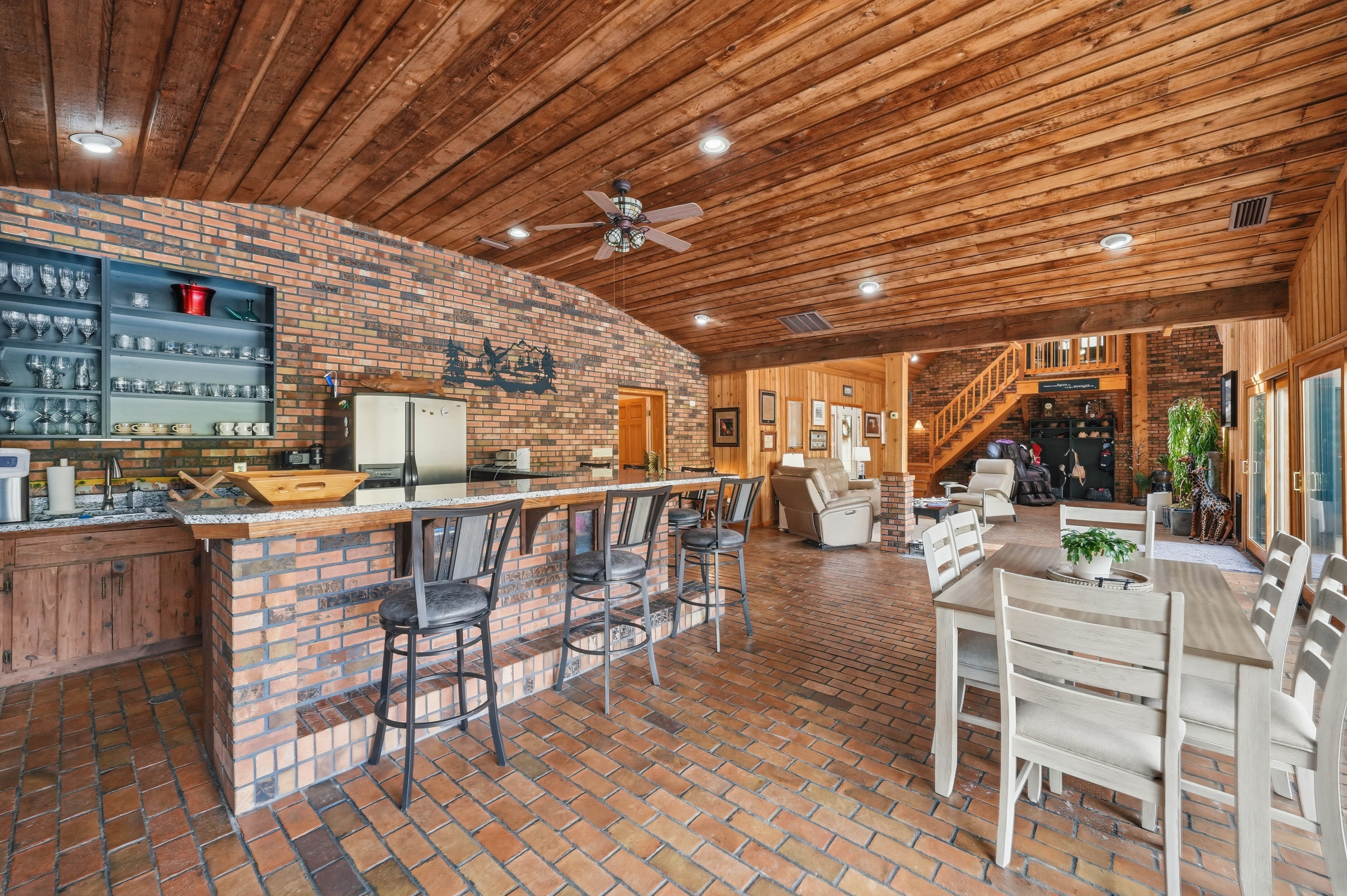  4953 Weaver Pike, Bluff City, TN 37618 - 物件實景