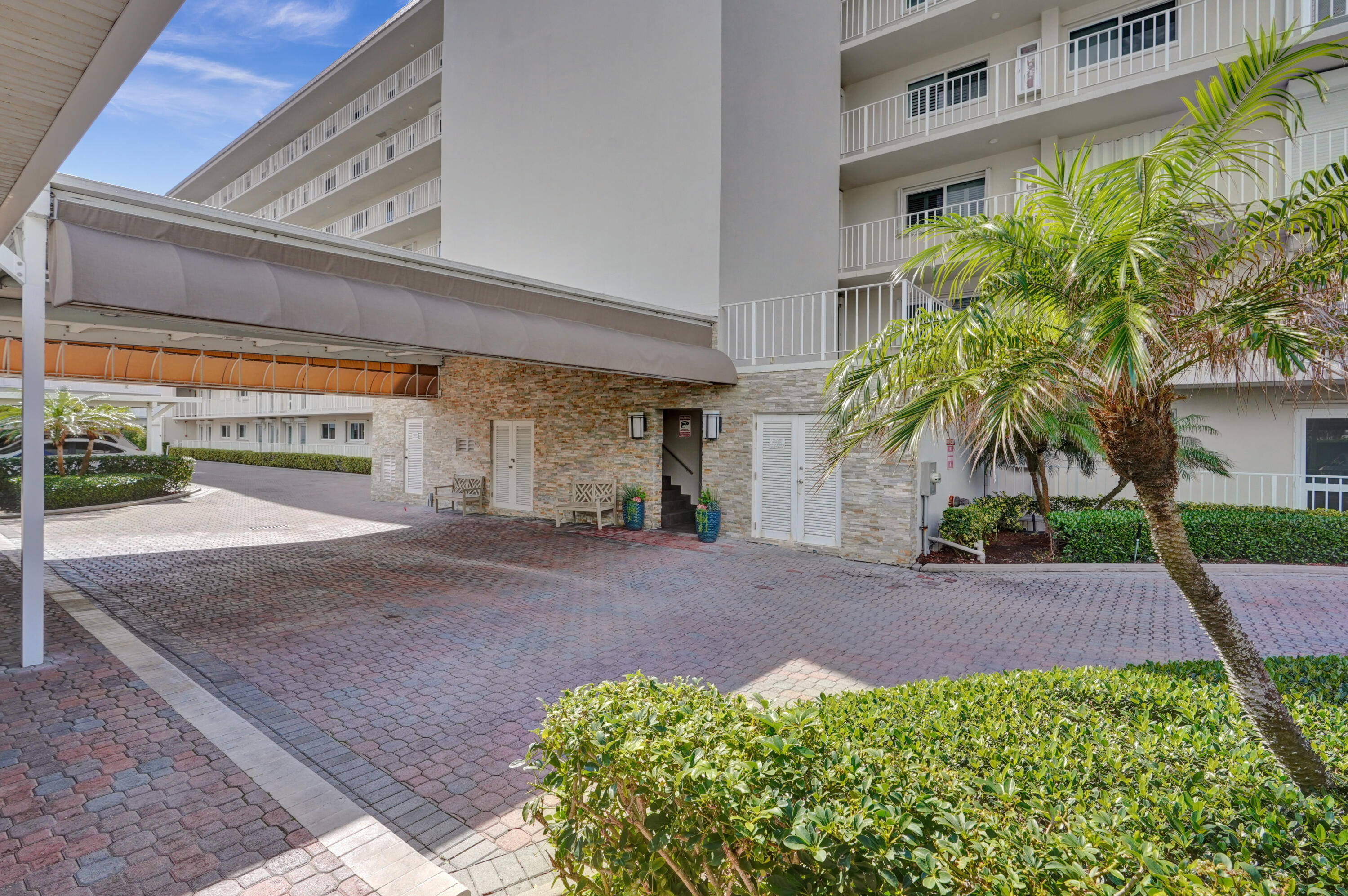 Highland Beach, Florida, 33487, United States, 2 Bedrooms Bedrooms, ,2 BathroomsBathrooms,Residential,For Sale,1828611