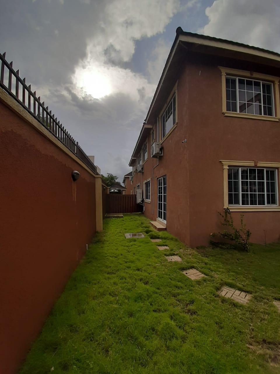 Kingston & St. Andrew, JM, 4 Bedrooms Bedrooms, ,4 BathroomsBathrooms,Residential,For Sale,1911465