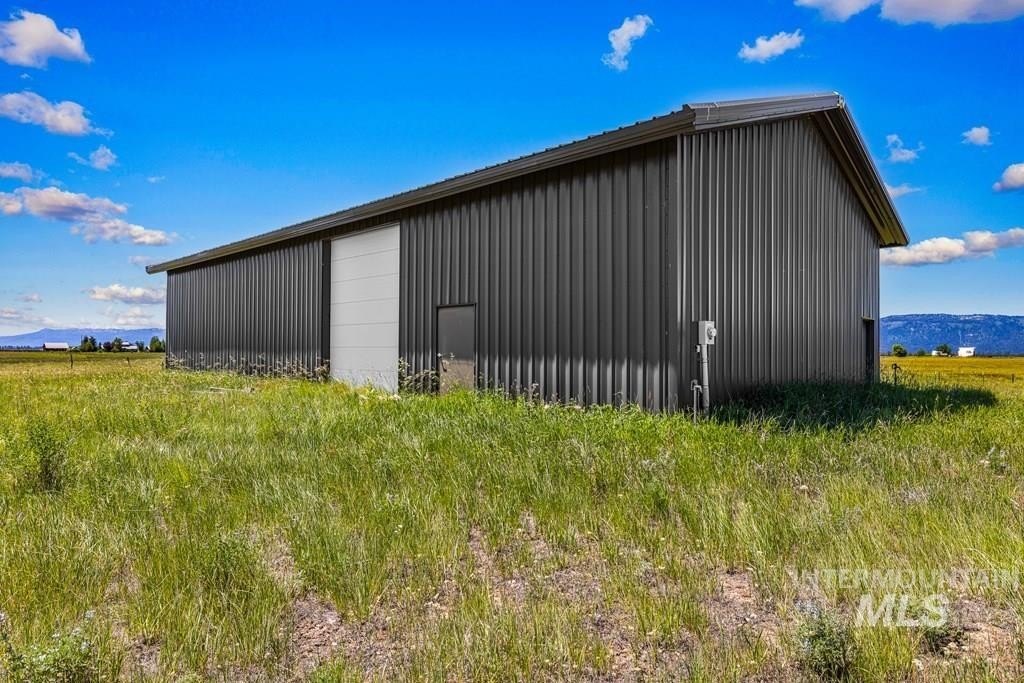 Donnelly, Idaho, 83615, United States, ,Residential,For Sale,1772260