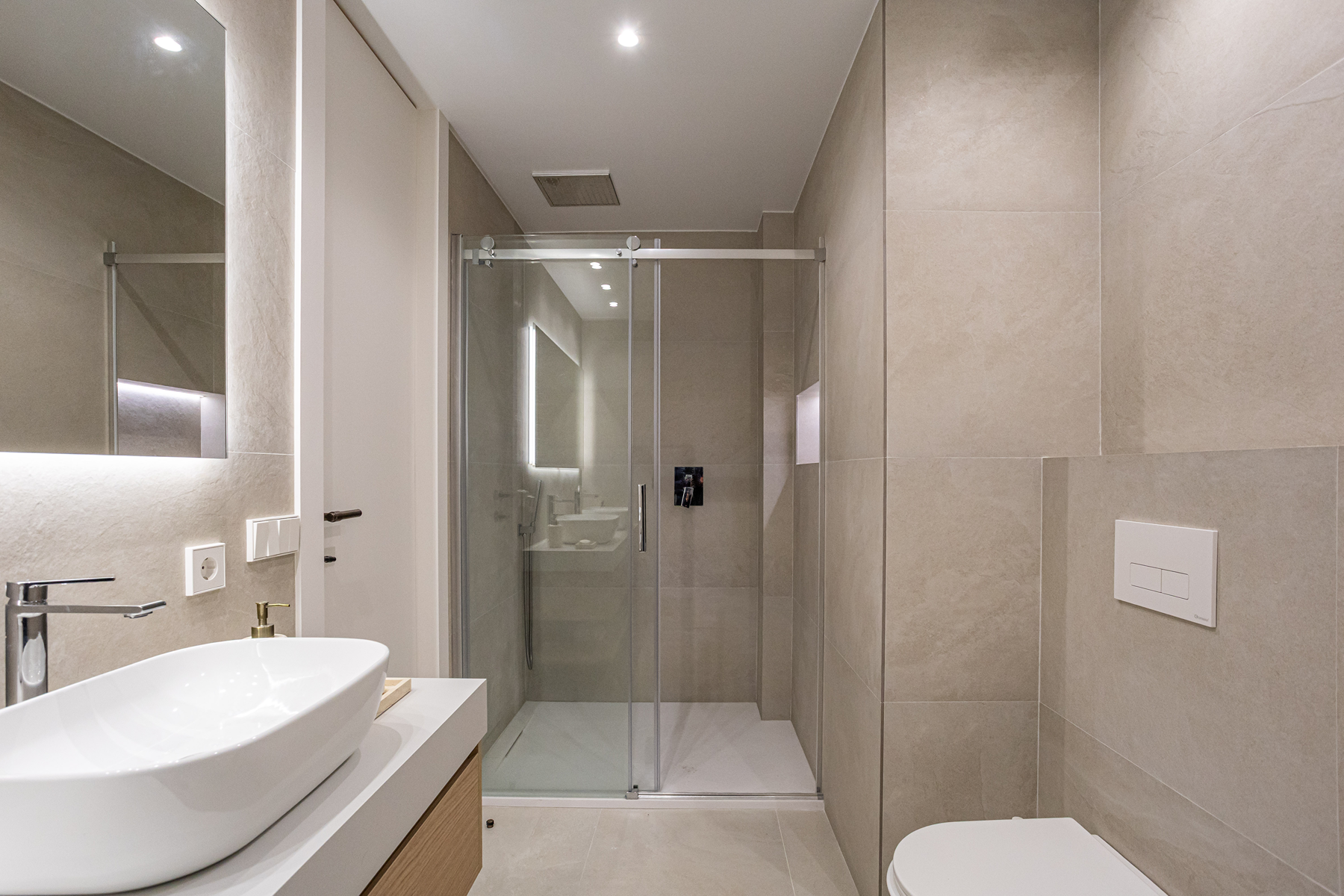  3-bedroom flat with panoramic views in Arturo Soria, Madrid - 物件實景