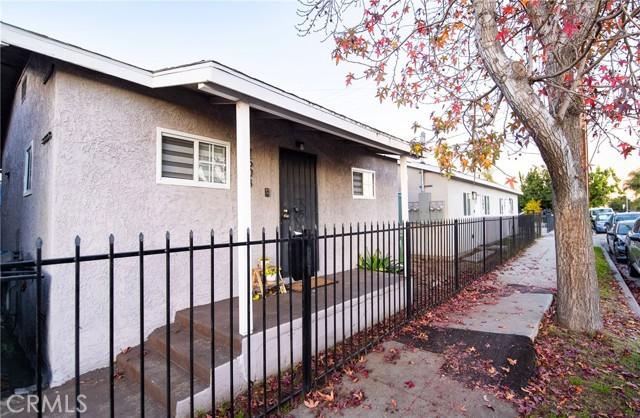 Los Angeles, California, 90001, United States, 5 Bedrooms Bedrooms, ,5 BathroomsBathrooms,Residential,For Sale,2009948