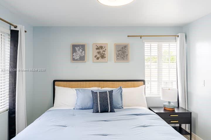 Miami Beach, Florida, 33139, United States, 5 Bedrooms Bedrooms, ,5 BathroomsBathrooms,Residential,For Sale,1785571