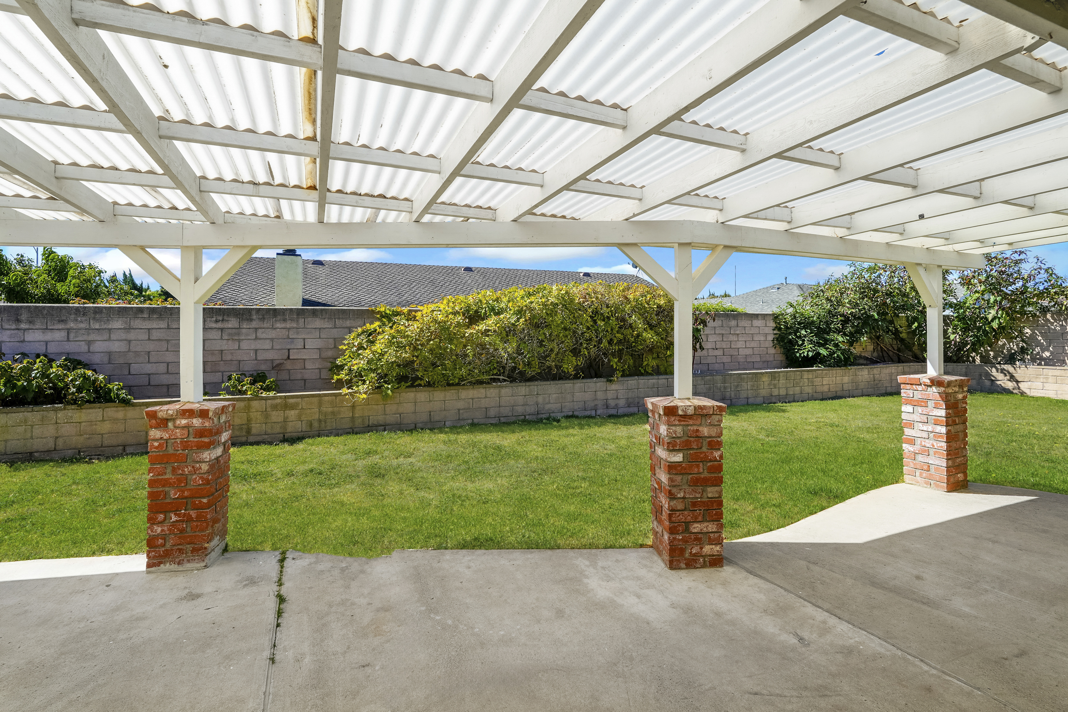  Spacious Home in Lompoc - 物件實景