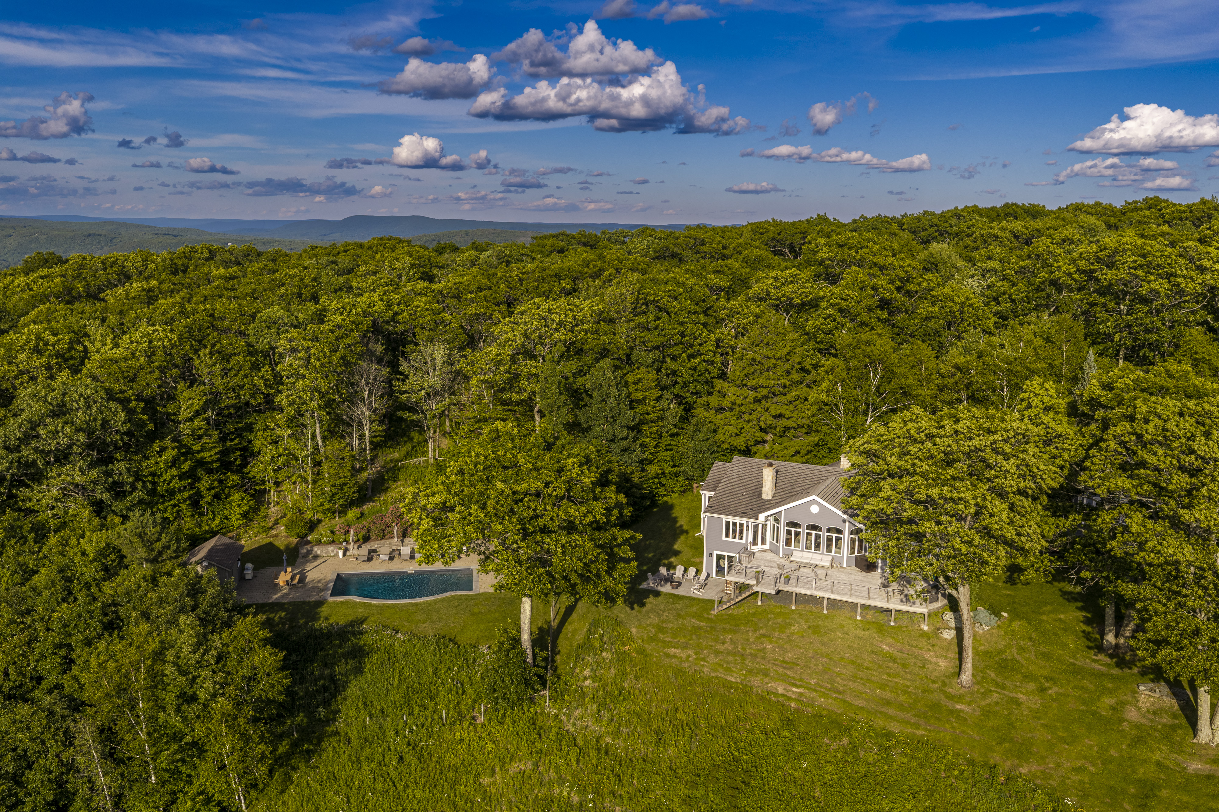  Private Mountaintop Retreat with Sweeping Catskill Views - 物件實景