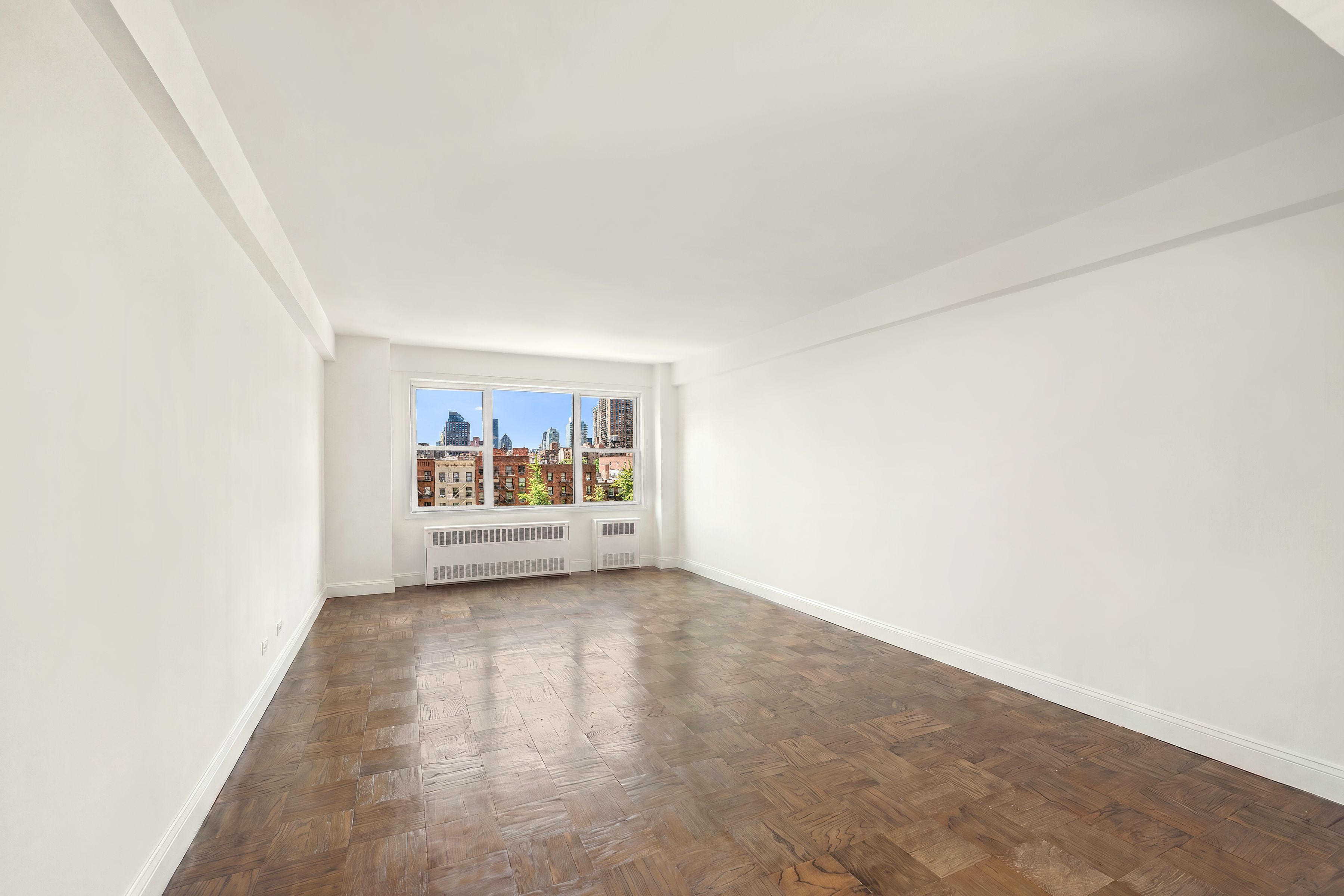  333 East 55th St, 8H: Spacious 1 Bedroom - 物件實景