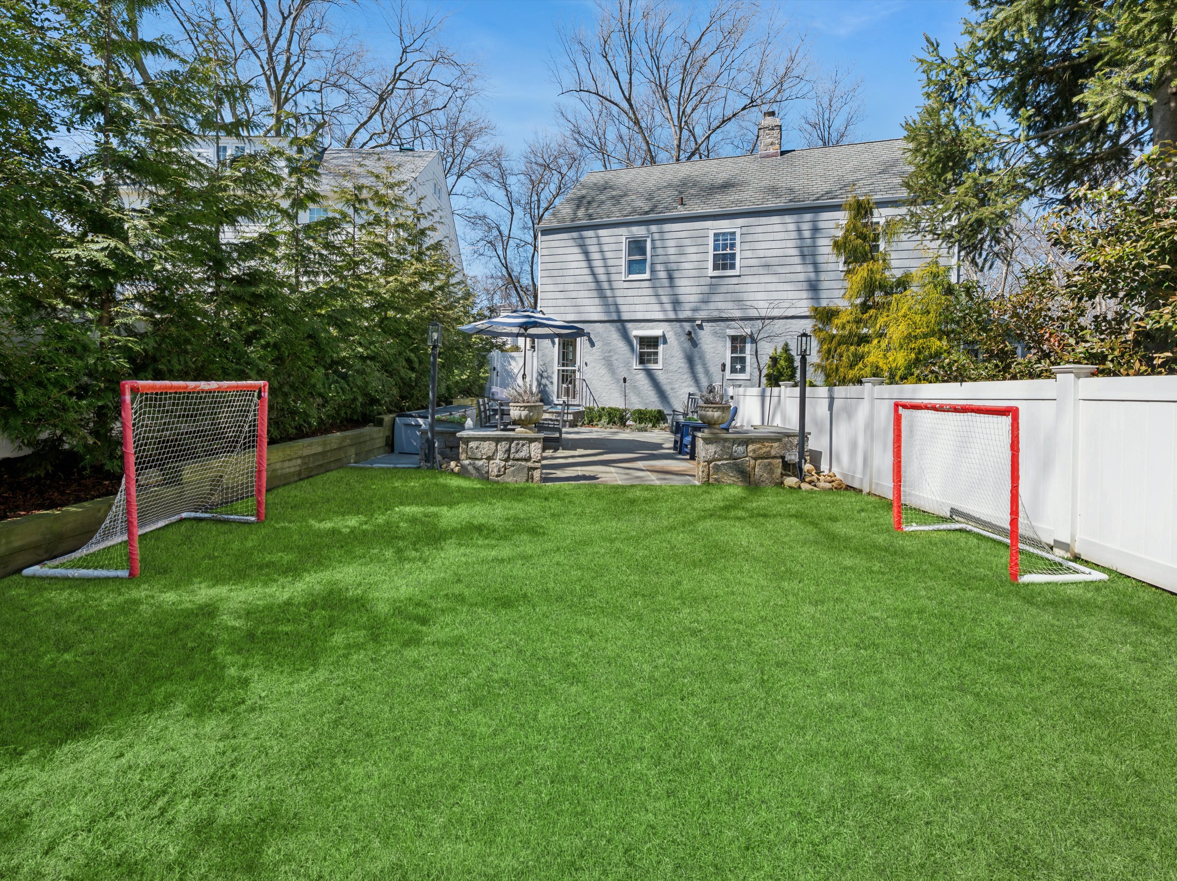  195 Central Parkway - 物件實景