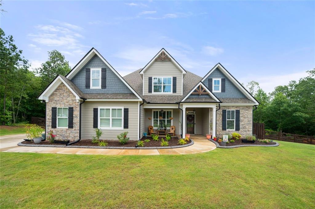 Douglasville, Georgia, 30135, United States, 4 Bedrooms Bedrooms, ,4 BathroomsBathrooms,Residential,For Sale,1940681