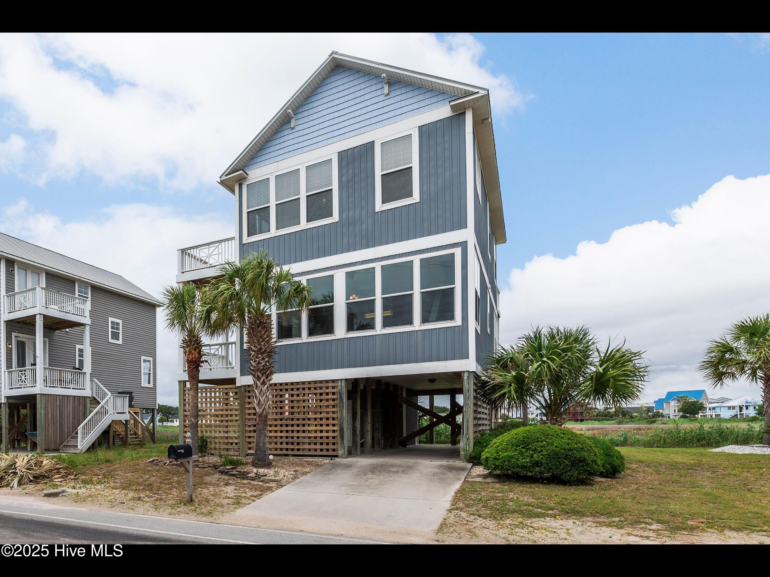 Carolina Beach, North Carolina, 28428, United States, 3 Bedrooms Bedrooms, ,3 BathroomsBathrooms,Residential,For Sale,1827738
