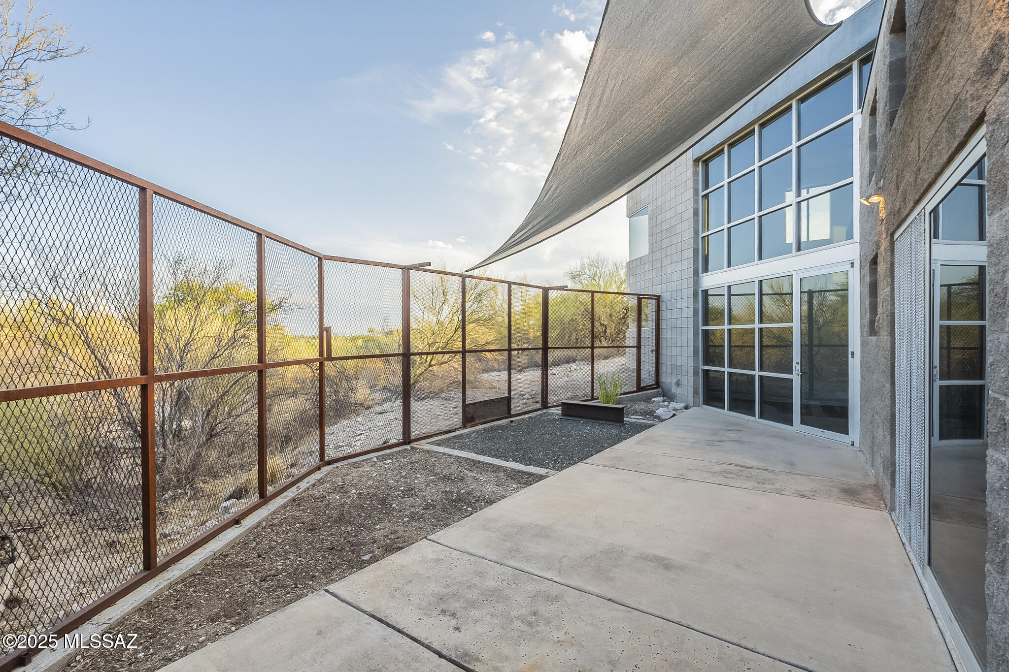 Tucson, Arizona, 85750, United States, 4 Bedrooms Bedrooms, ,3 BathroomsBathrooms,Residential,For Sale,1883244