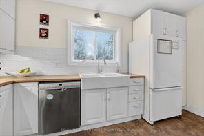 Orleans, Ontario, K4C 1P5, CA, 3 Bedrooms Bedrooms, ,4 BathroomsBathrooms,Residential,For Sale,1999792