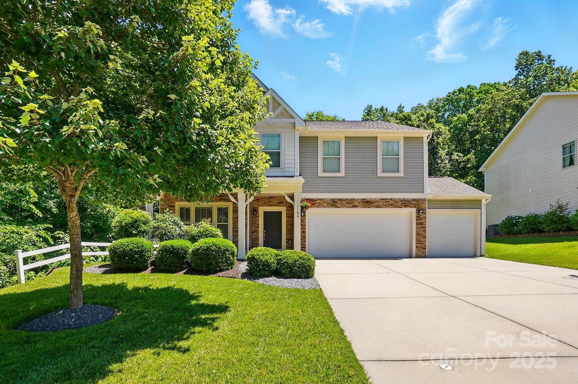 Fort Mill, South Carolina, 29707, United States, 5 Bedrooms Bedrooms, ,4 BathroomsBathrooms,Residential,For Sale,1840064