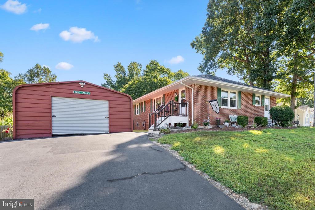 Fredericksburg, Virginia, 22407, United States, 5 Bedrooms Bedrooms, ,3 BathroomsBathrooms,Residential,For Sale,1925388