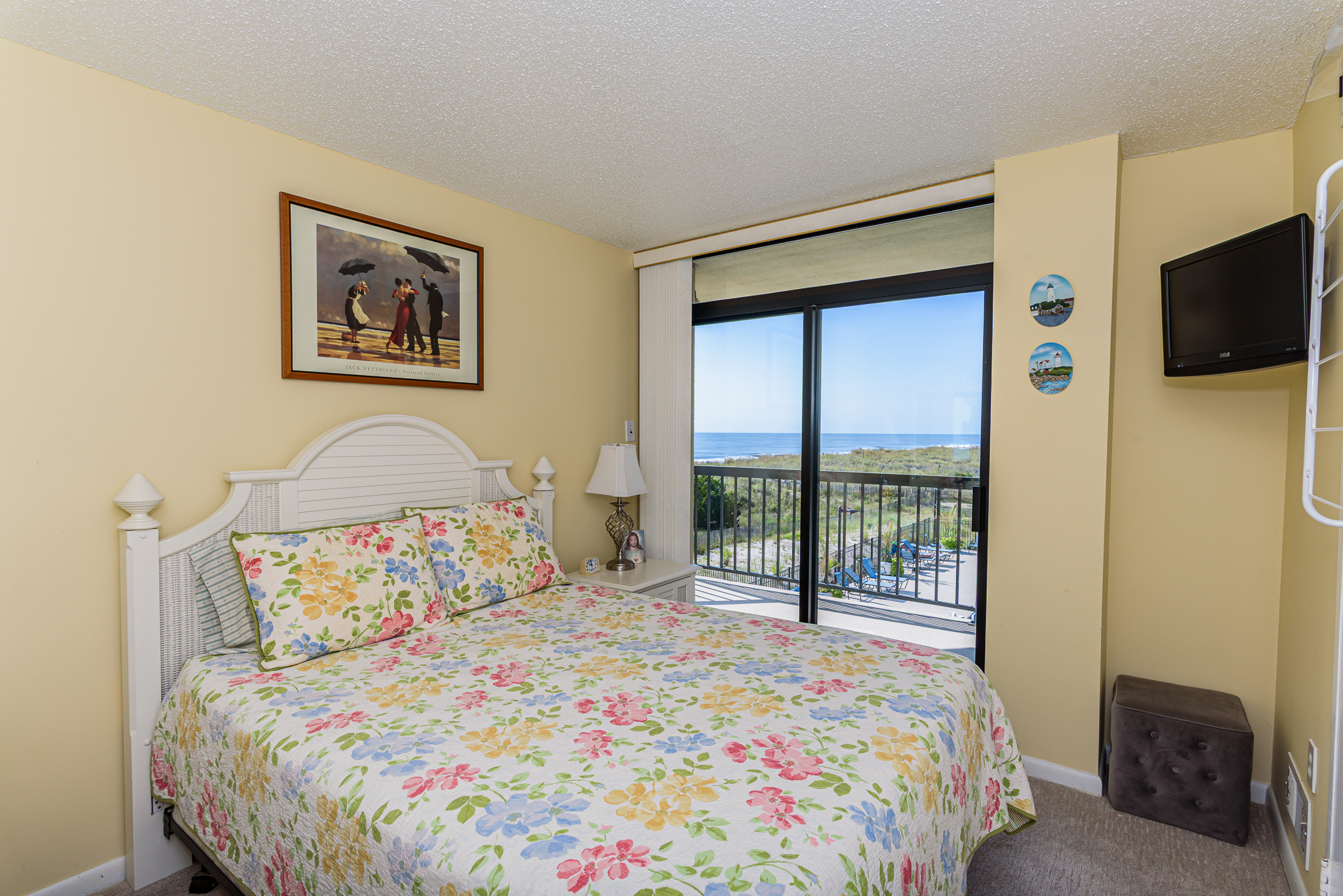 Ocean City, Maryland, 21842, United States, 3 Bedrooms Bedrooms, ,2 BathroomsBathrooms,Residential,For Sale,1929100