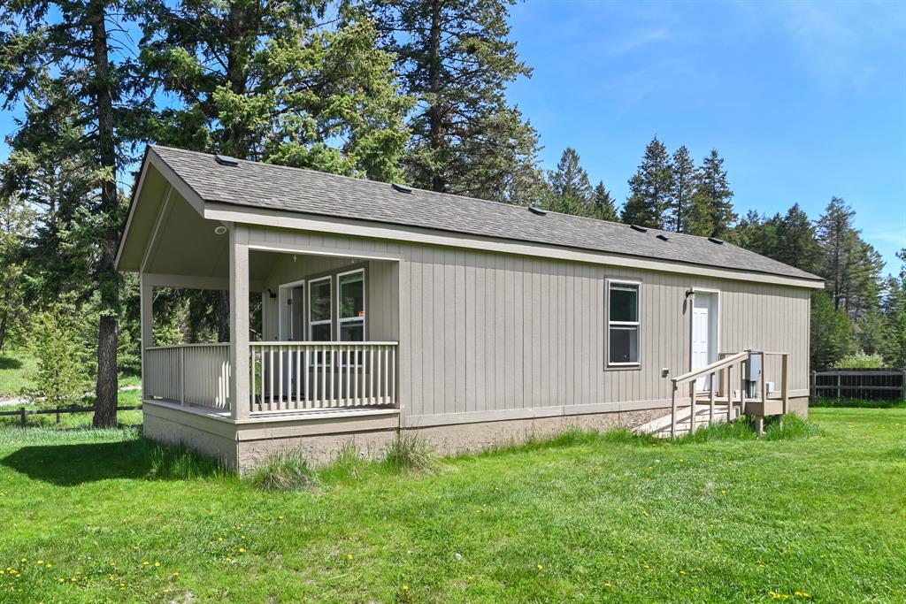 Whitefish, Montana, 59937, United States, 6 Bedrooms Bedrooms, ,3 BathroomsBathrooms,Residential,For Sale,1980352