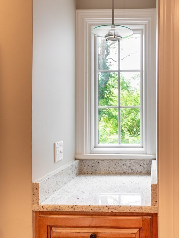 Brockton, Massachusetts, 02301, United States, 5 Bedrooms Bedrooms, ,3 BathroomsBathrooms,Residential,For Sale,1879752