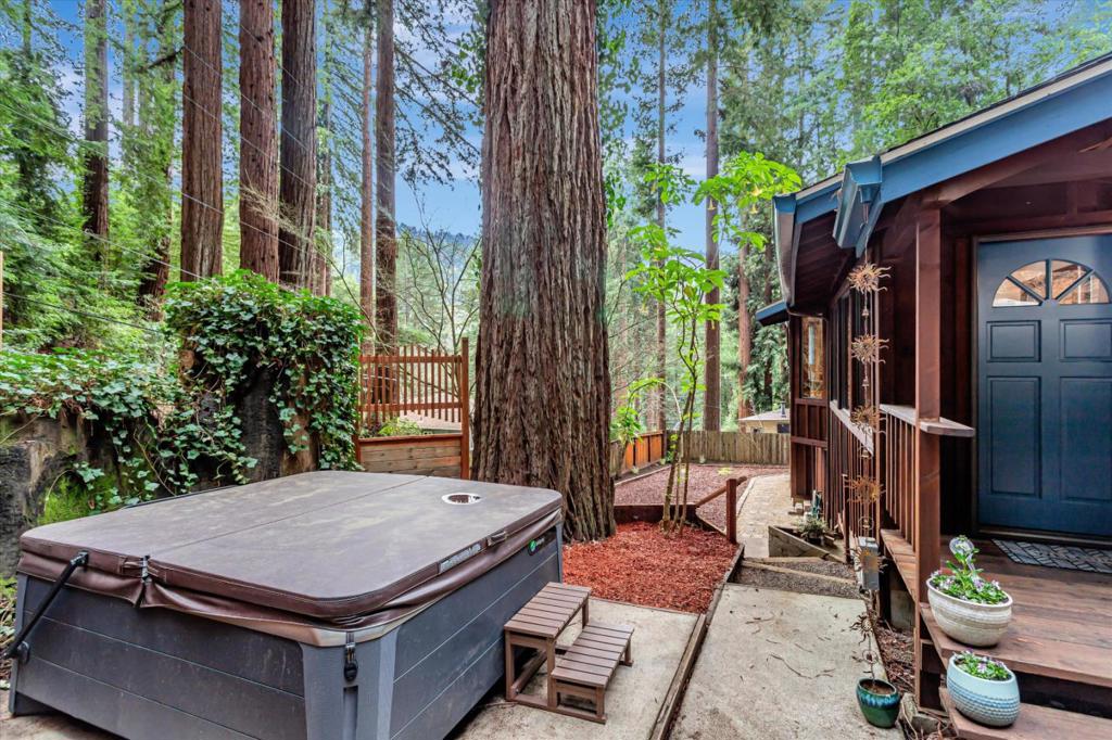 Boulder Creek, California, 95006, United States, 3 Bedrooms Bedrooms, ,2 BathroomsBathrooms,Residential,For Sale,2007760