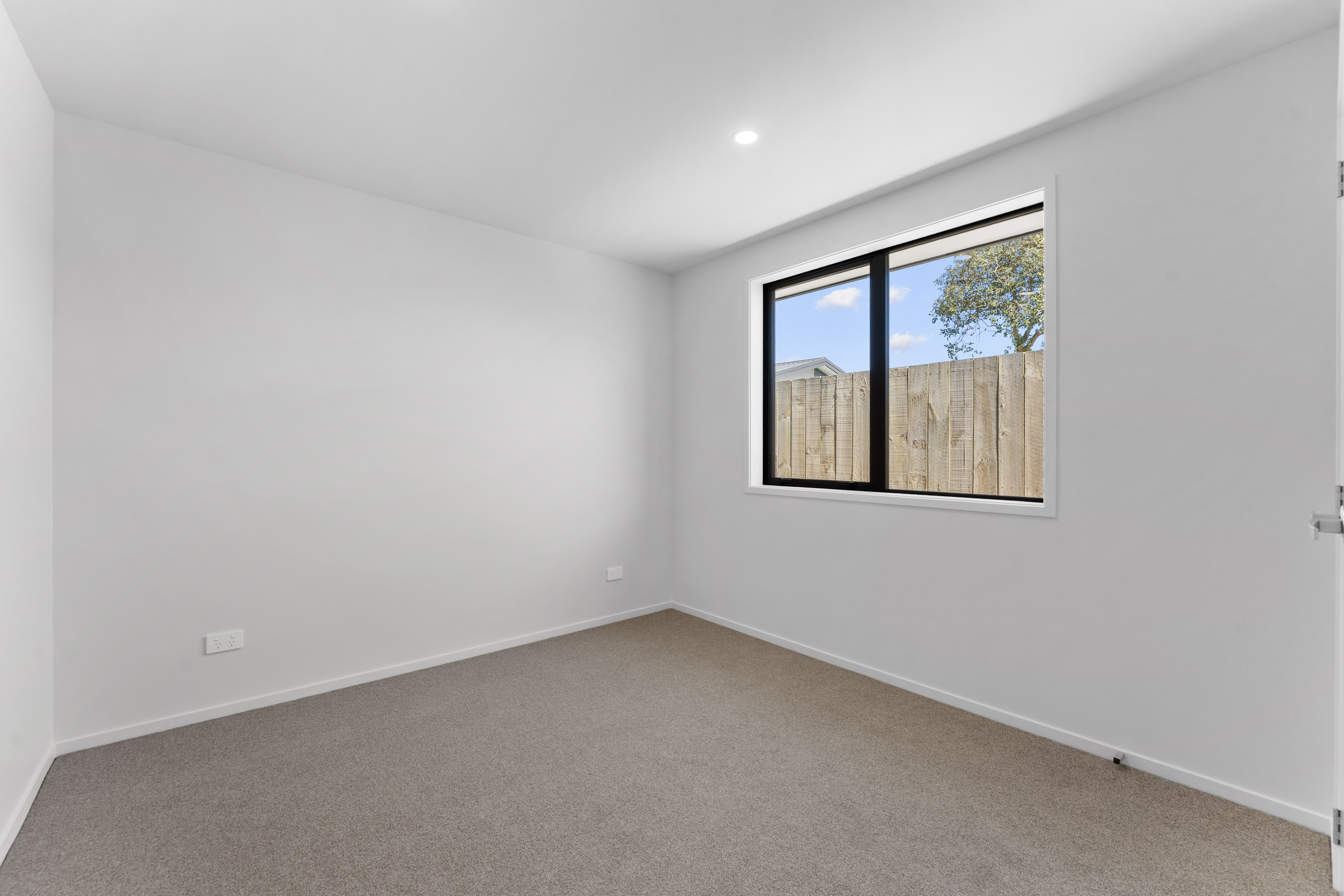  First Home, Investment or Lock and Leave - 物件實景