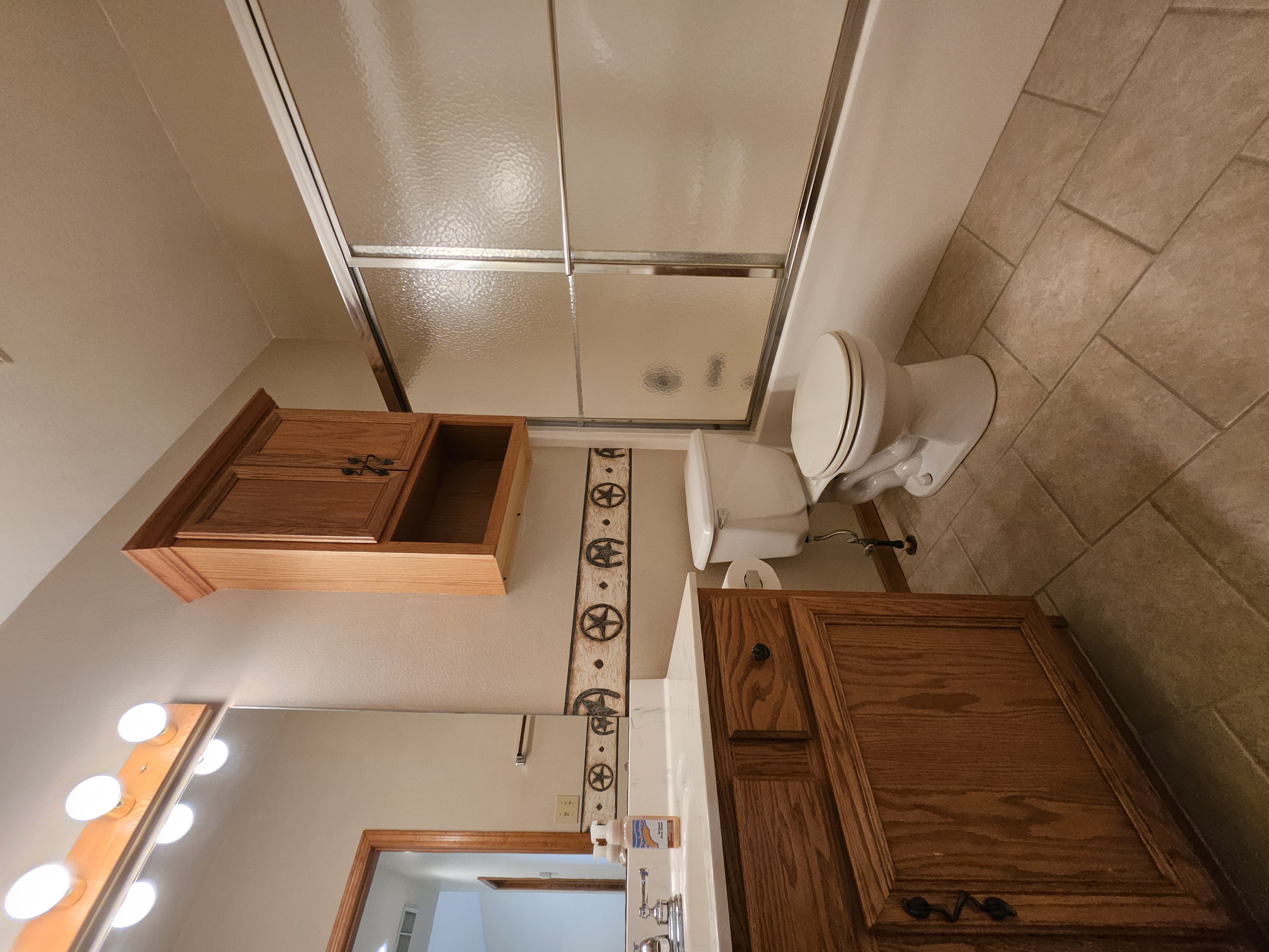 Aurora, Missouri, 65605, United States, 4 Bedrooms Bedrooms, ,2 BathroomsBathrooms,Residential,For Sale,1984470