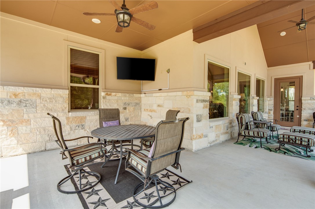 Iola, Texas, 77861, United States, 4 Bedrooms Bedrooms, ,3 BathroomsBathrooms,Residential,For Sale,1941842