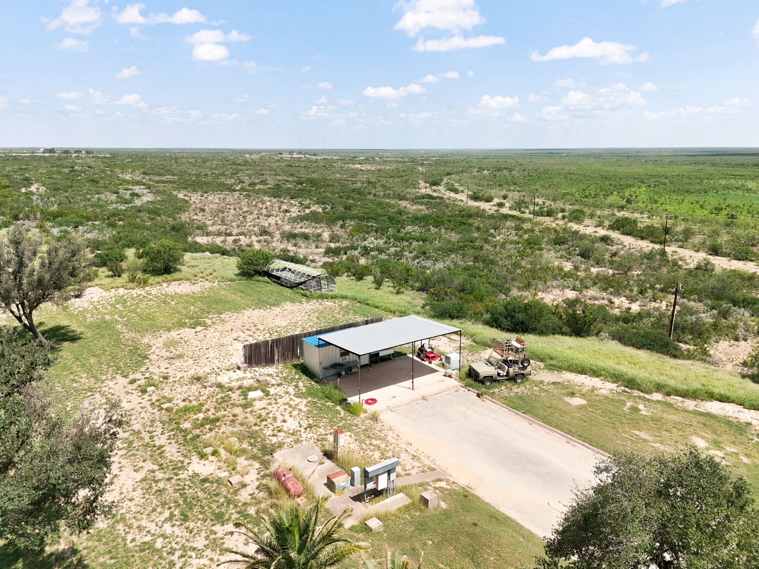  3,640+/- Acre Rosita Lake Ranch - 物件實景