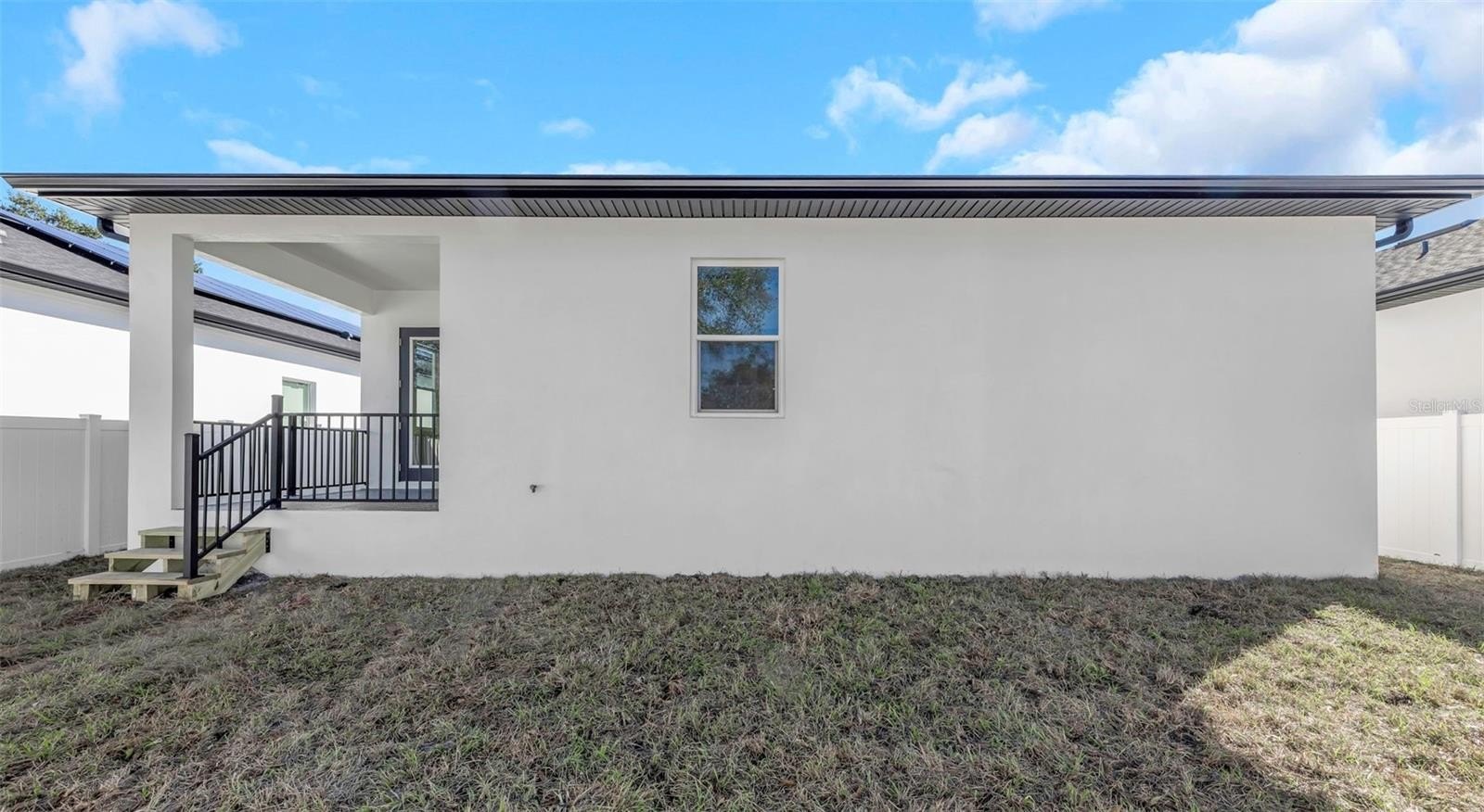 CLEARWATER, Florida, 33755, United States, 4 Bedrooms Bedrooms, ,3 BathroomsBathrooms,Residential,For Sale,1996424