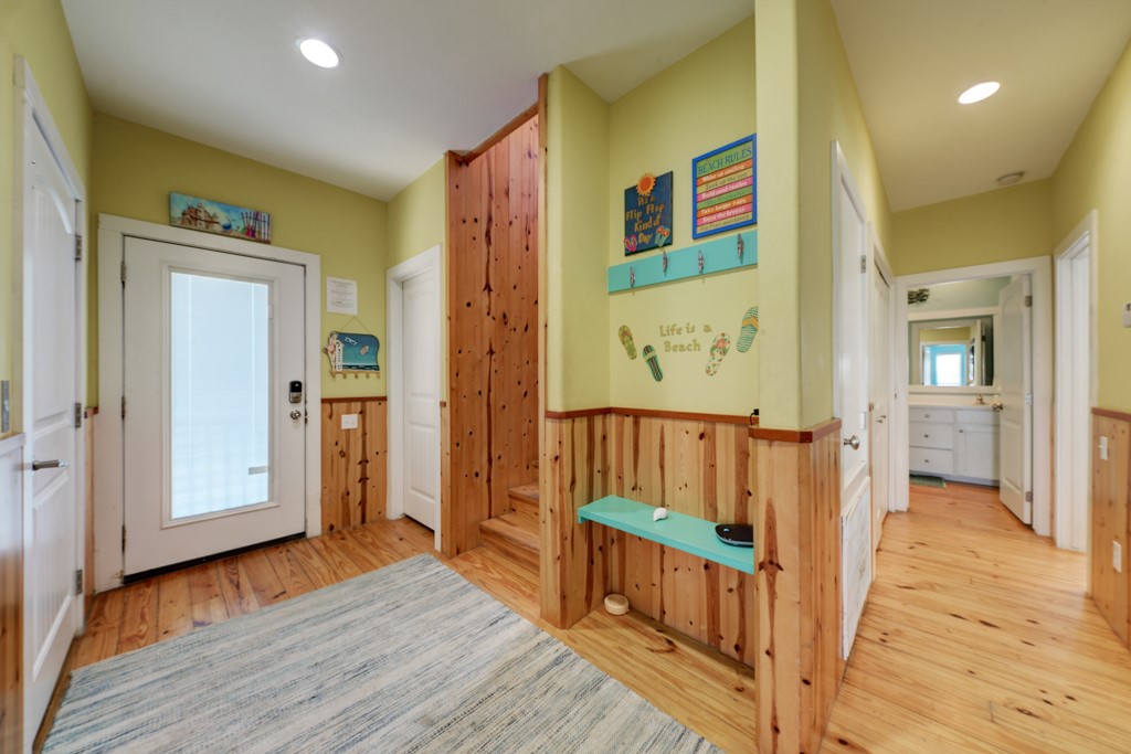 Port Aransas, Texas, 78373, United States, 4 Bedrooms Bedrooms, ,4 BathroomsBathrooms,Residential,For Sale,1837341