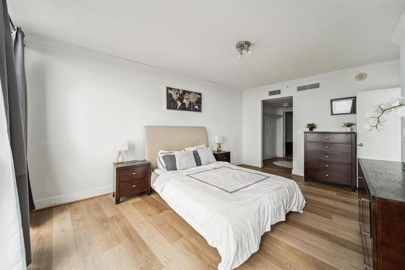 Miami, Florida, 33132, United States, 2 Bedrooms Bedrooms, ,2 BathroomsBathrooms,Residential,For Sale,1793358