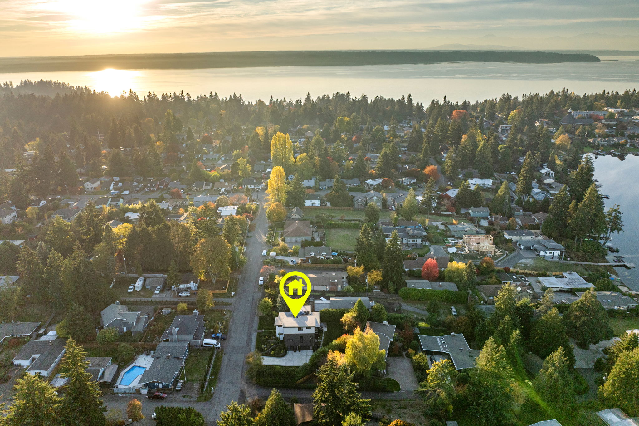  Exceptional Contemporary Luxury  Coveted Lake Burien - 物件實景