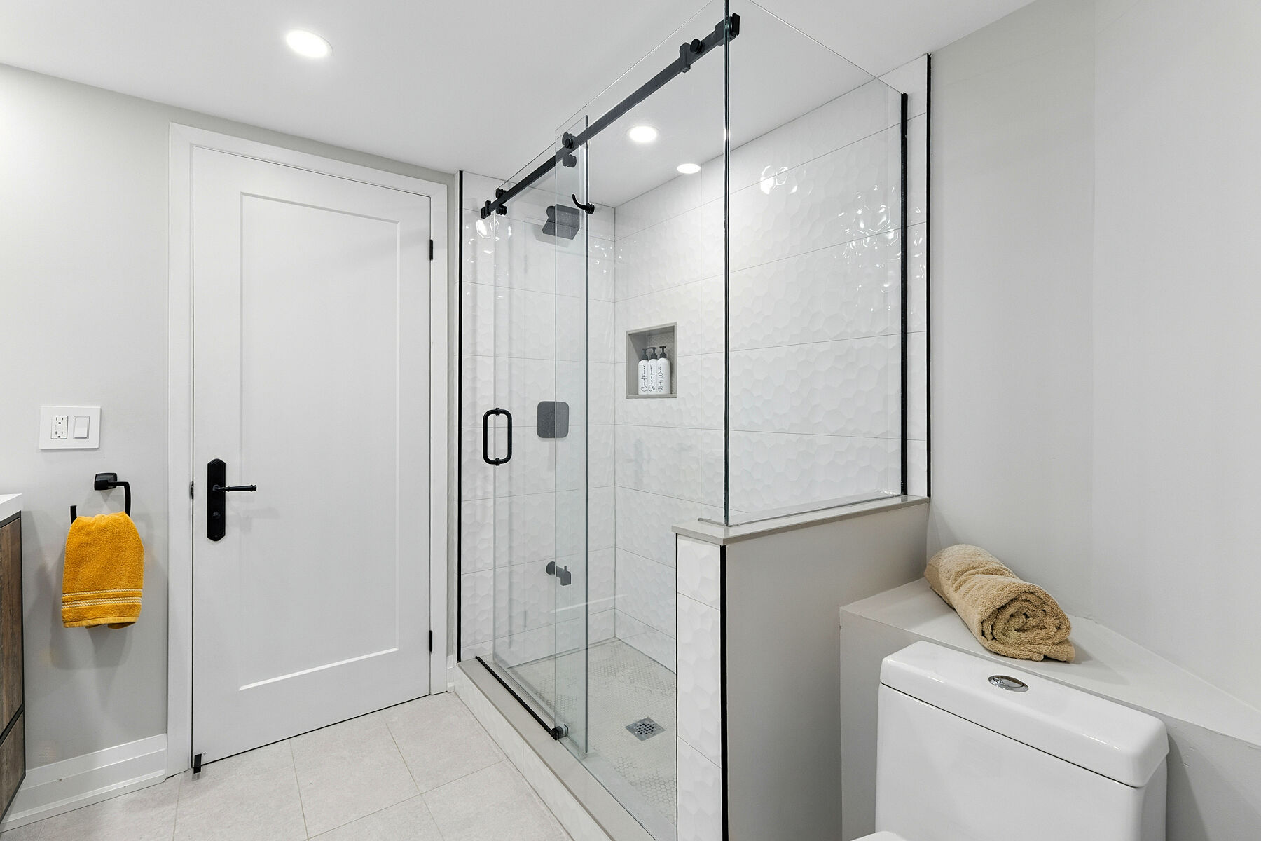  Beautifully Updated Home - 物件實景