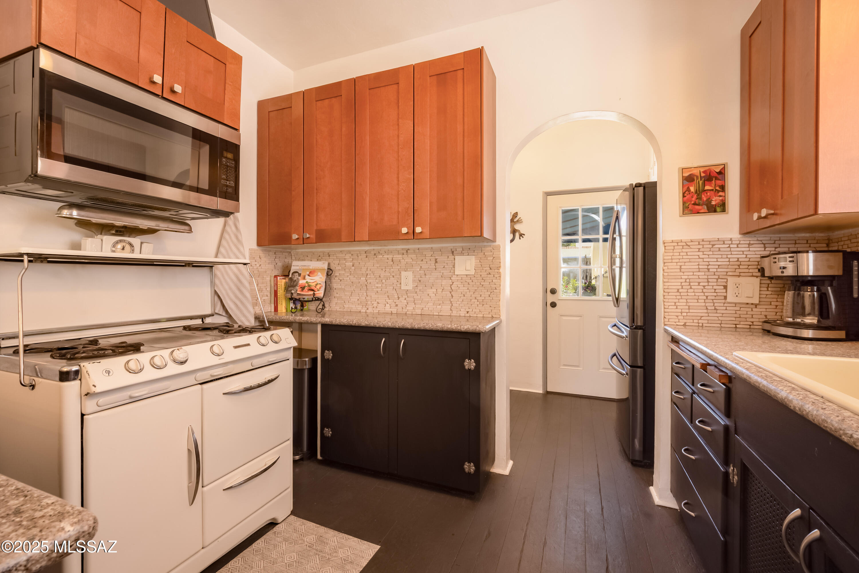 Tucson, Arizona, 85719, United States, 4 Bedrooms Bedrooms, ,3 BathroomsBathrooms,Residential,For Sale,1826834