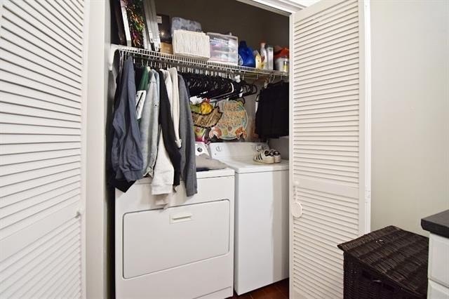 New Orleans, Louisiana, 70130, United States, ,Residential,For Sale,2005858