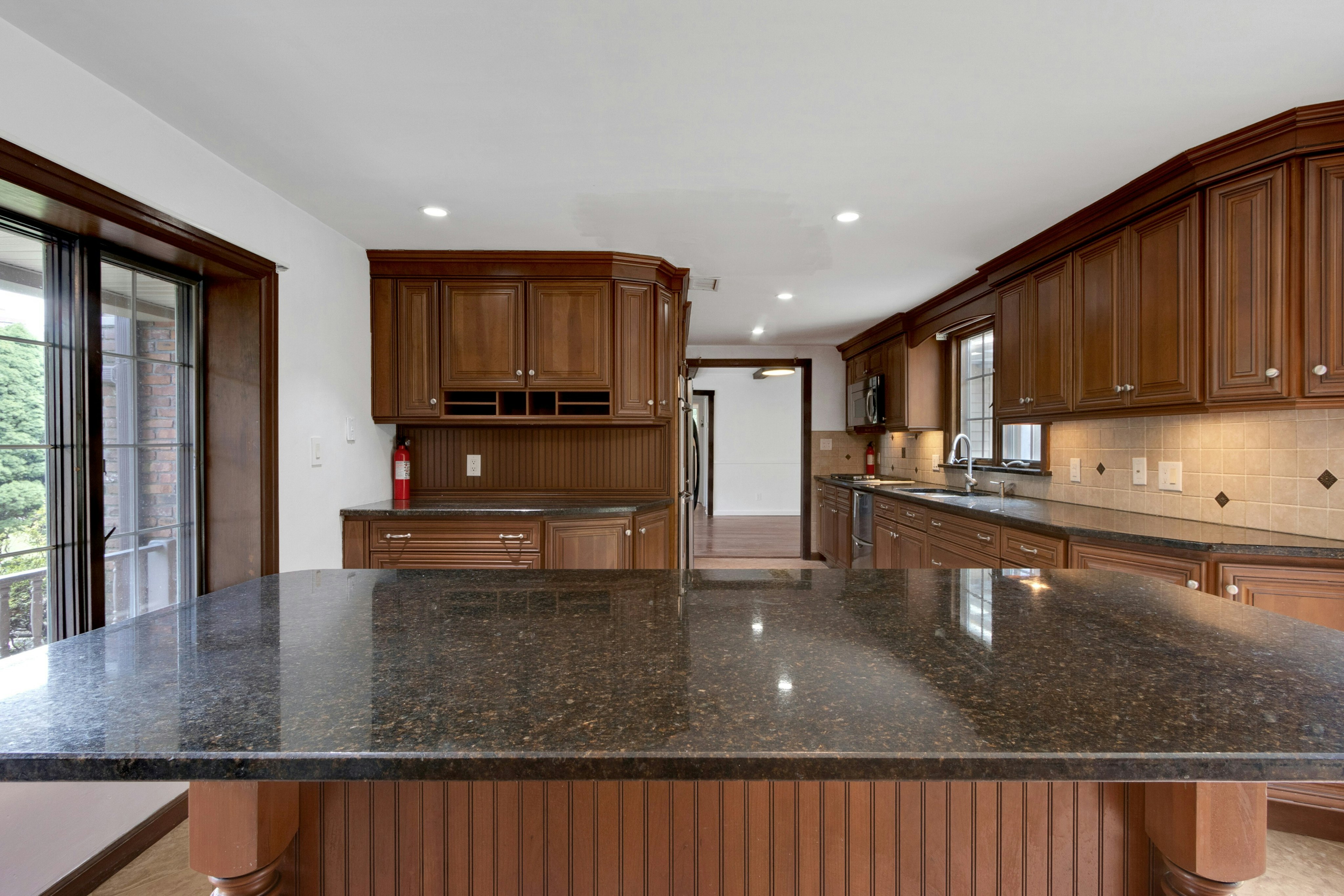  270 High Street, Closter, NJ 07624 - 物件實景