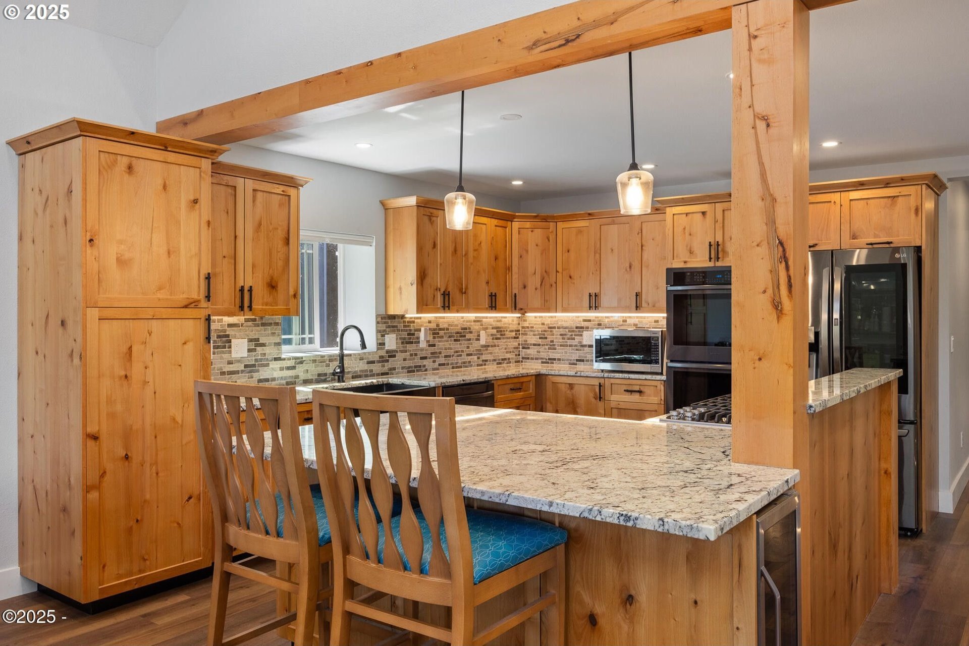 Toledo, Oregon, 97391, United States, 4 Bedrooms Bedrooms, ,2 BathroomsBathrooms,Residential,For Sale,1897015