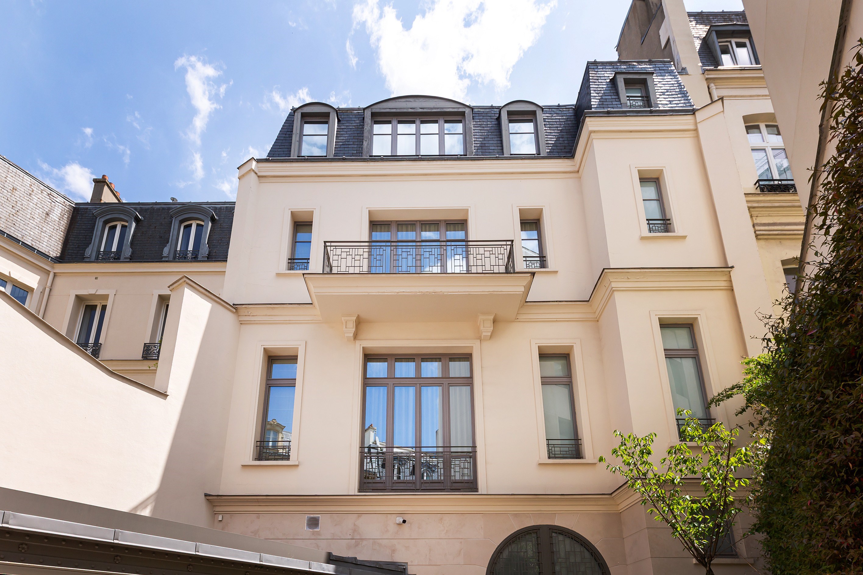  Magnificent, fully renovated Private Mansion. - 物件實景