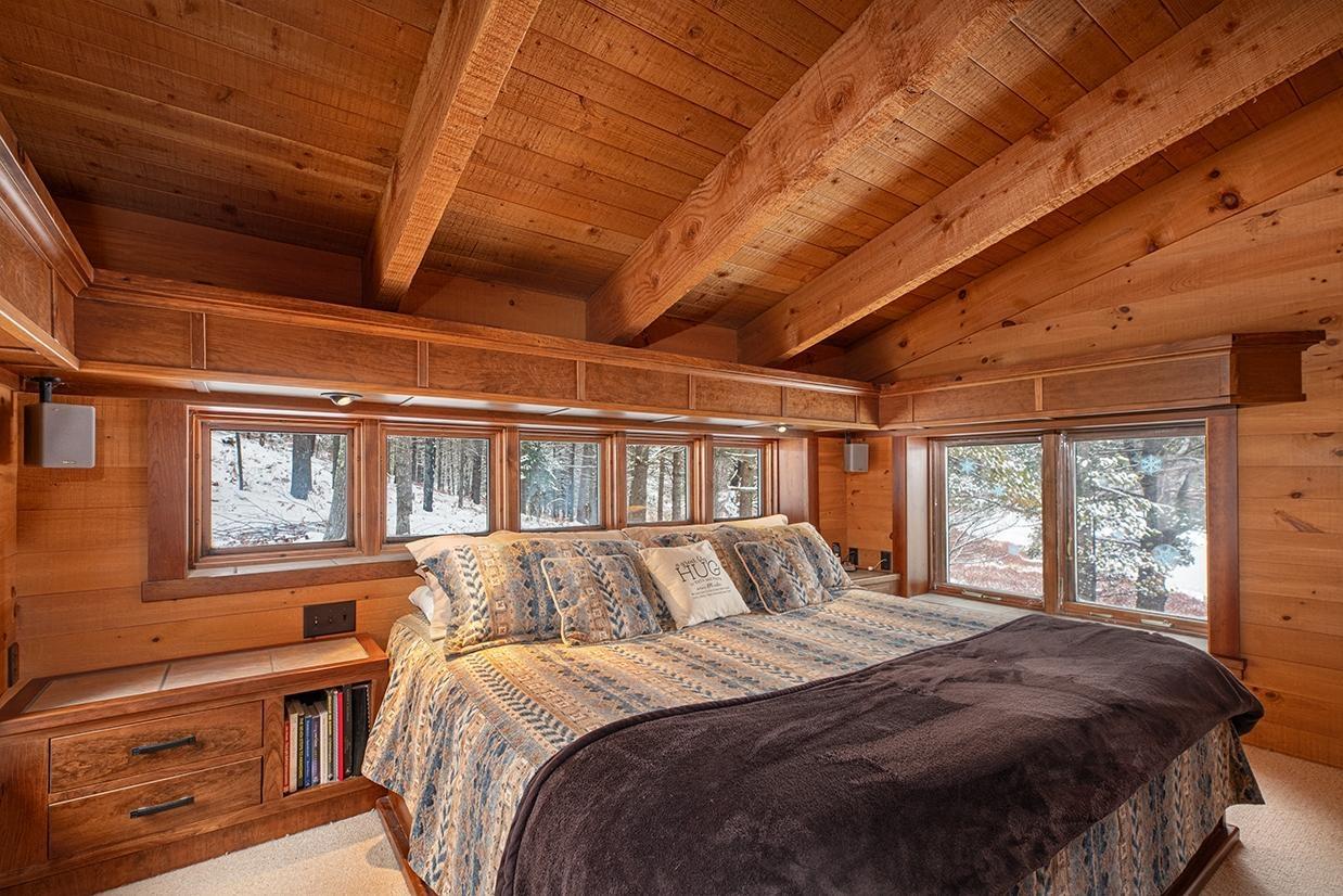 Watersmeet, Michigan, 49969, United States, 4 Bedrooms Bedrooms, ,3 BathroomsBathrooms,Residential,For Sale,1979345