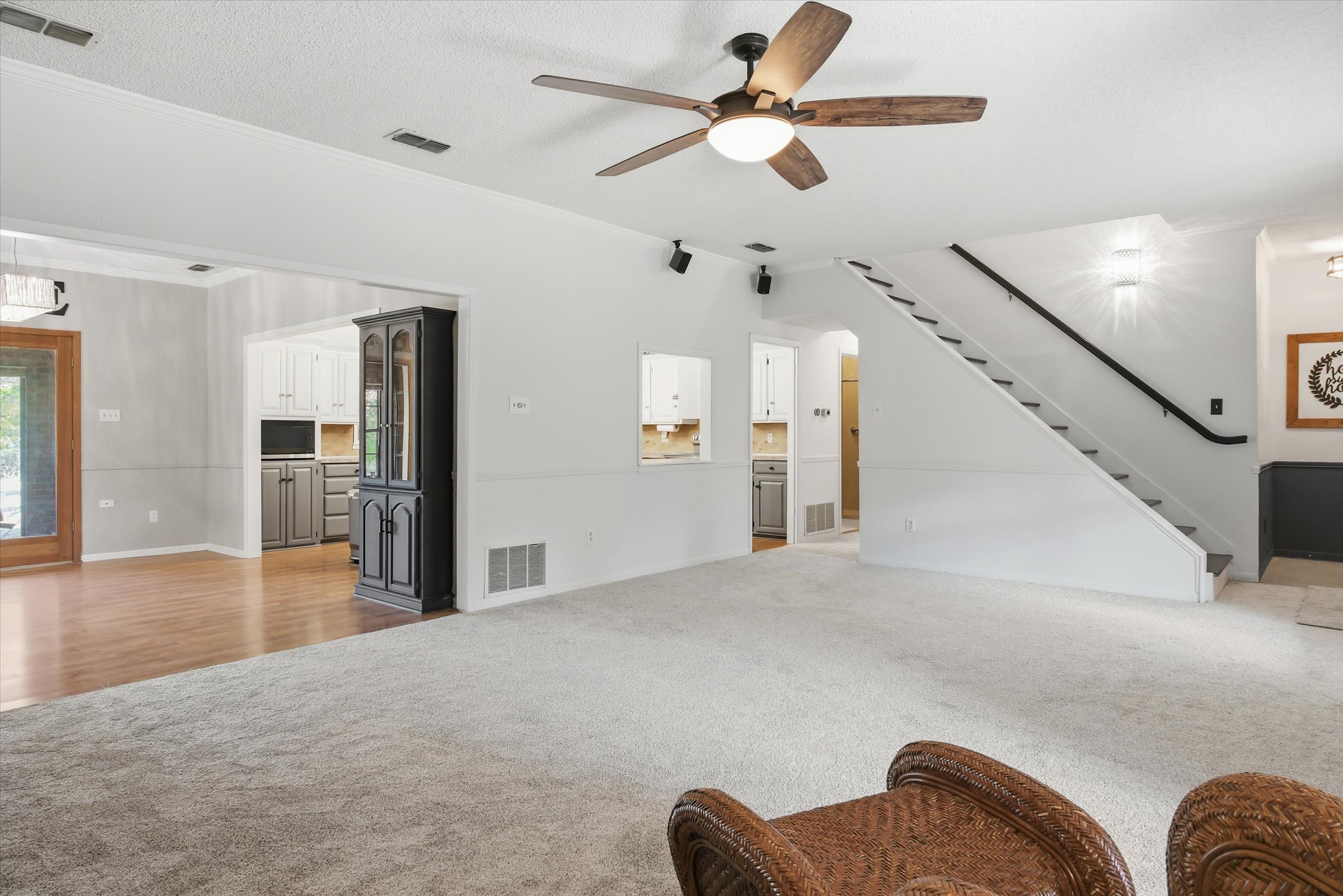 Wills Point, Texas, 75169, United States, 4 Bedrooms Bedrooms, ,4 BathroomsBathrooms,Residential,For Sale,1996475