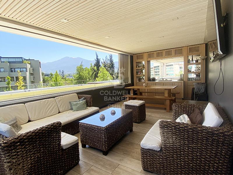 Lo Barnechea, Chile, 4 Bedrooms Bedrooms, ,3 BathroomsBathrooms,Residential,For Sale,1963755